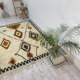 Handmade wool berber rug 250 x 150 cm