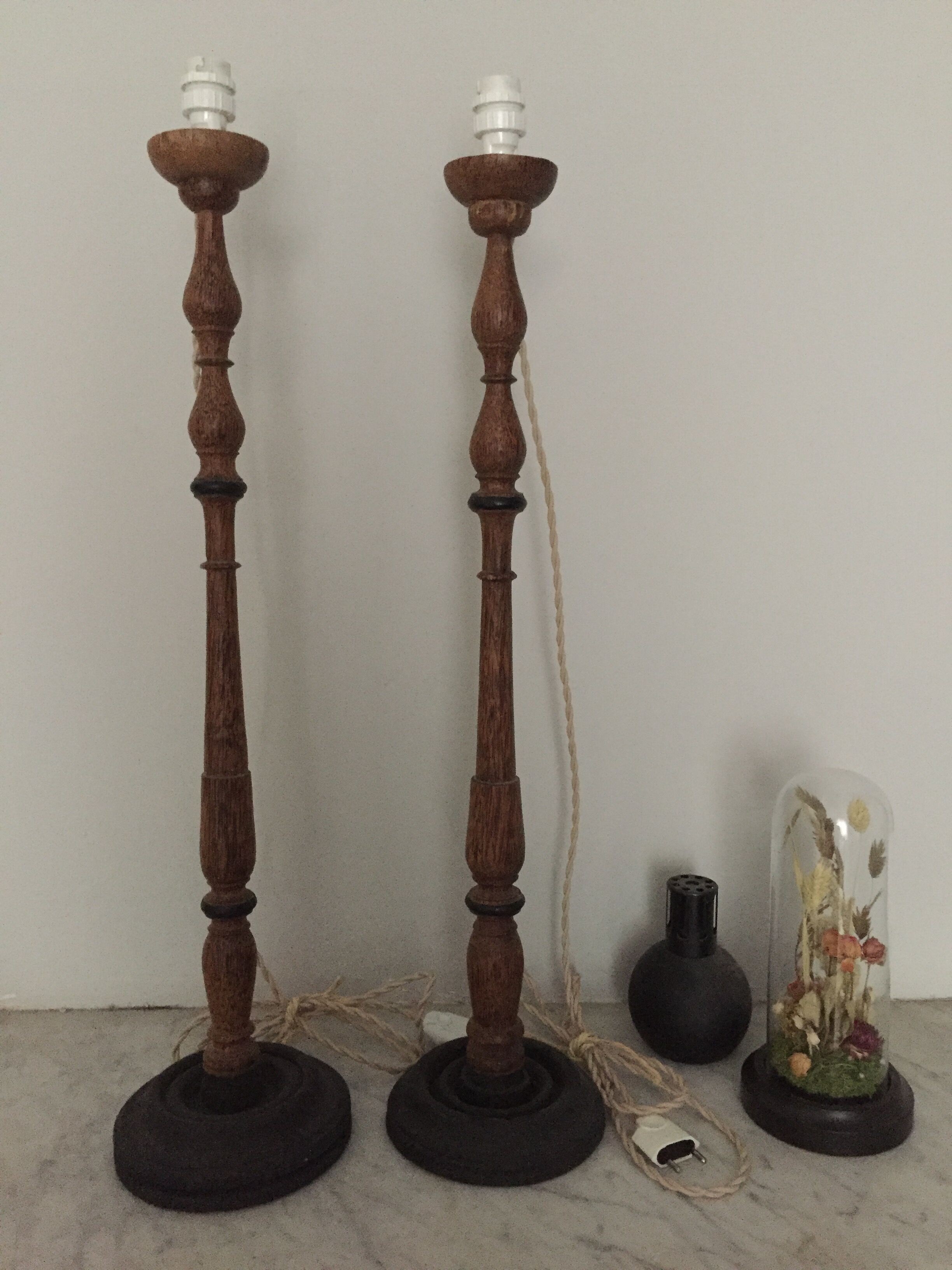 Pair of high lamps