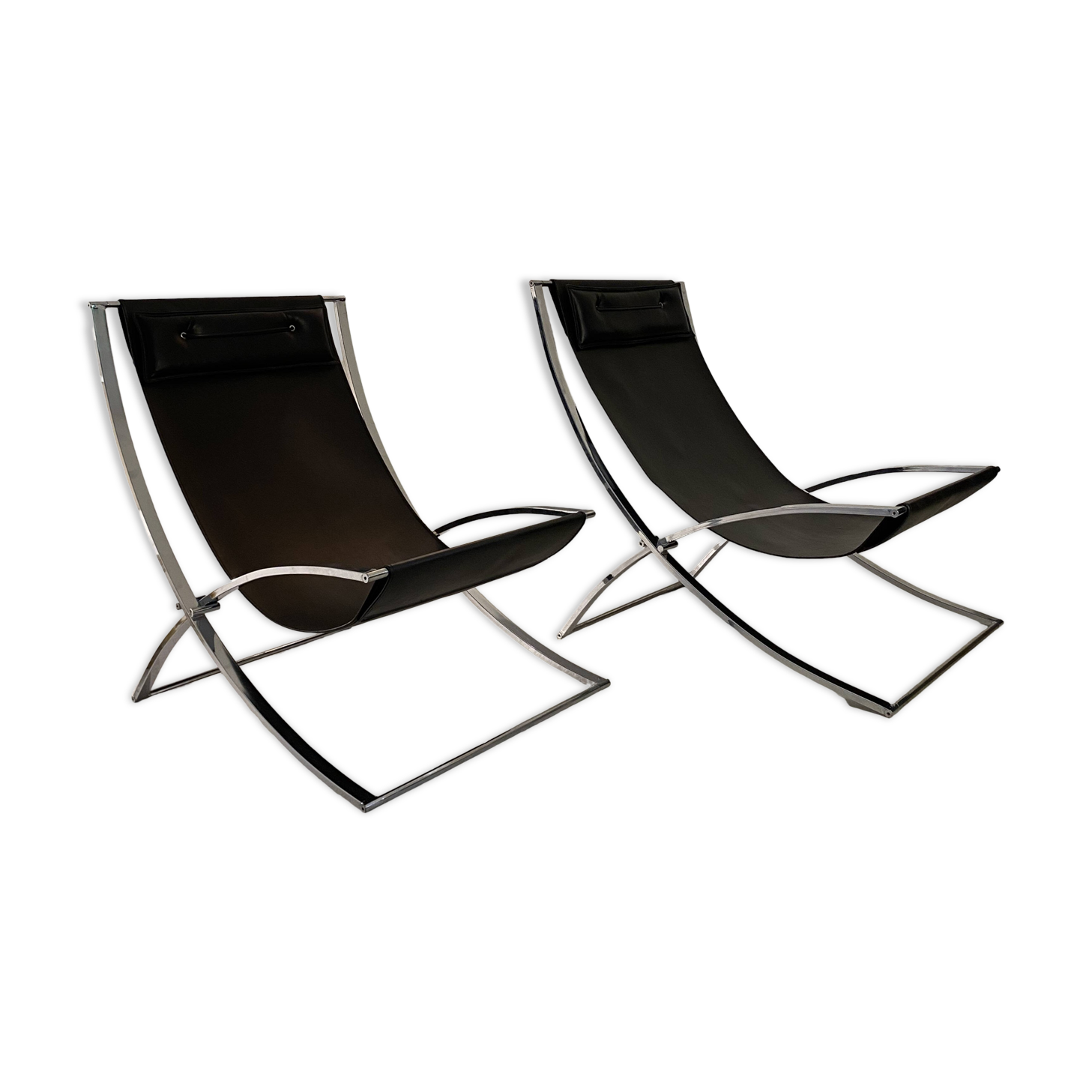 Pair of “Luisa” lounge chairs by Marcello Cuneo. 1970