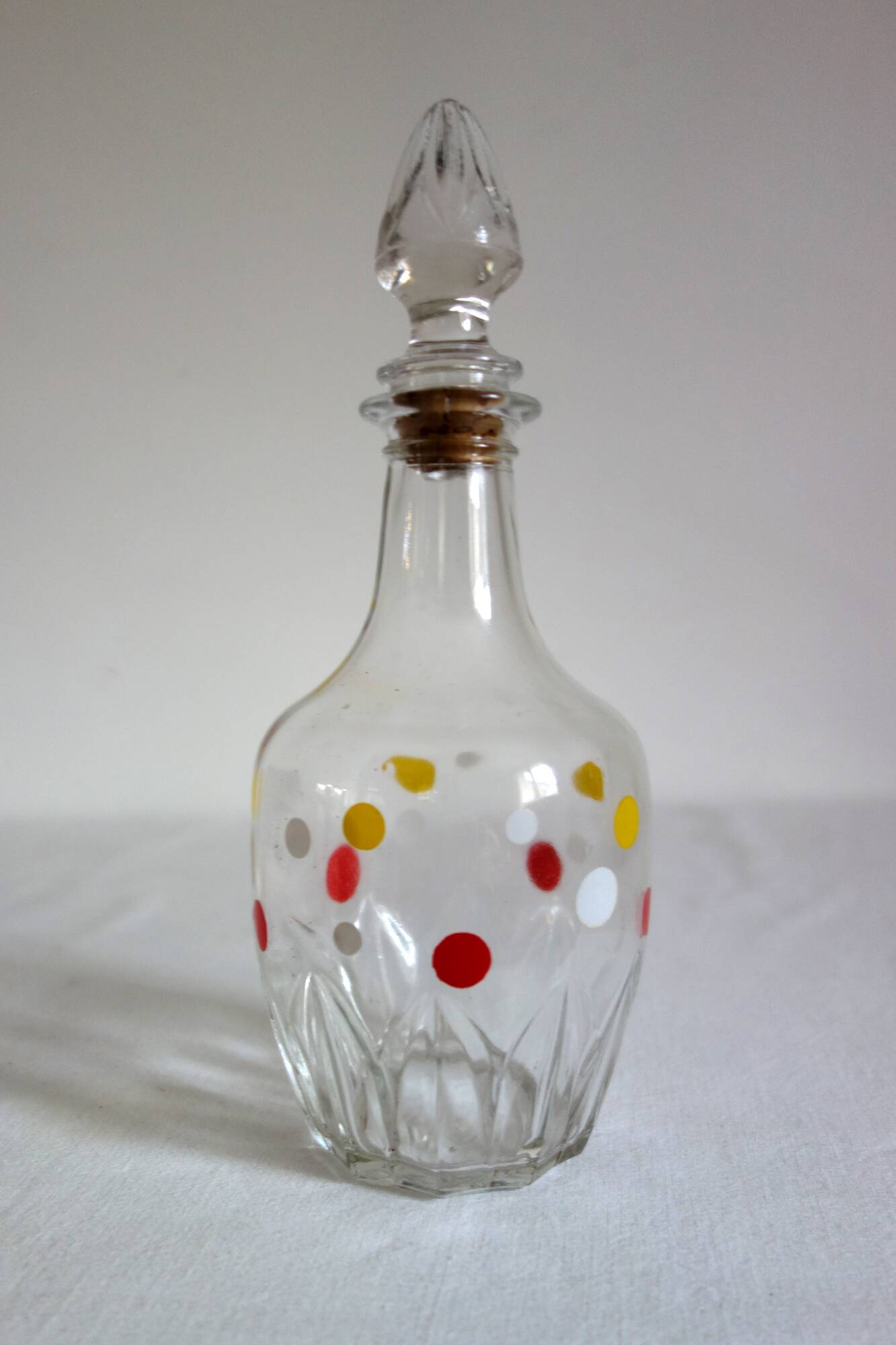 Typical polka dot liquor service from the 50s