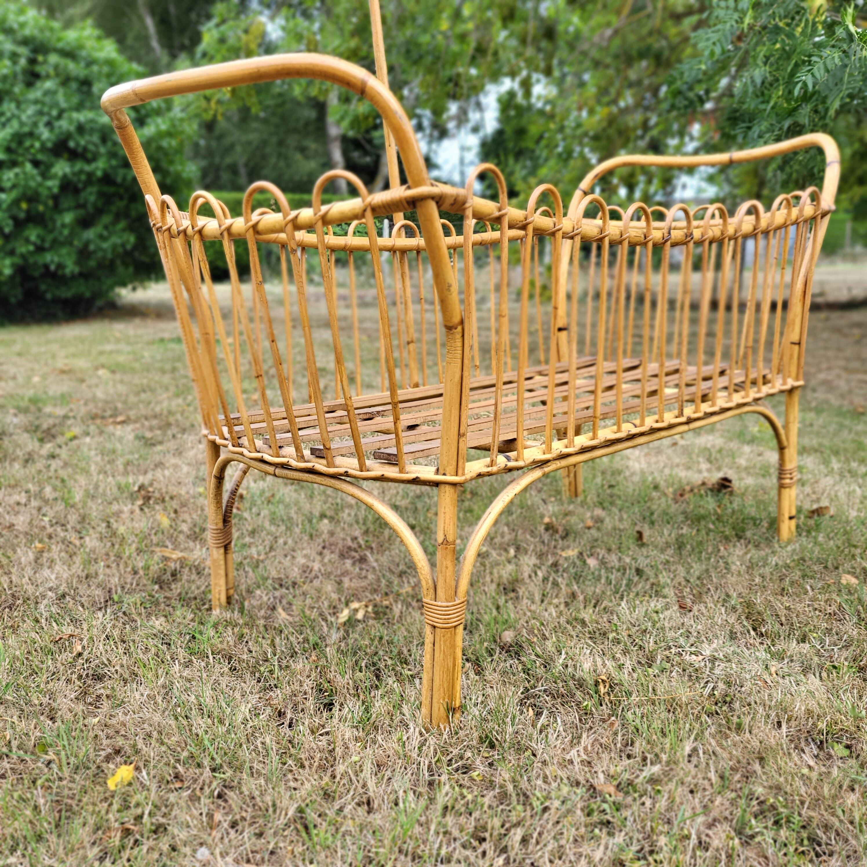 Rattan cradle 60s