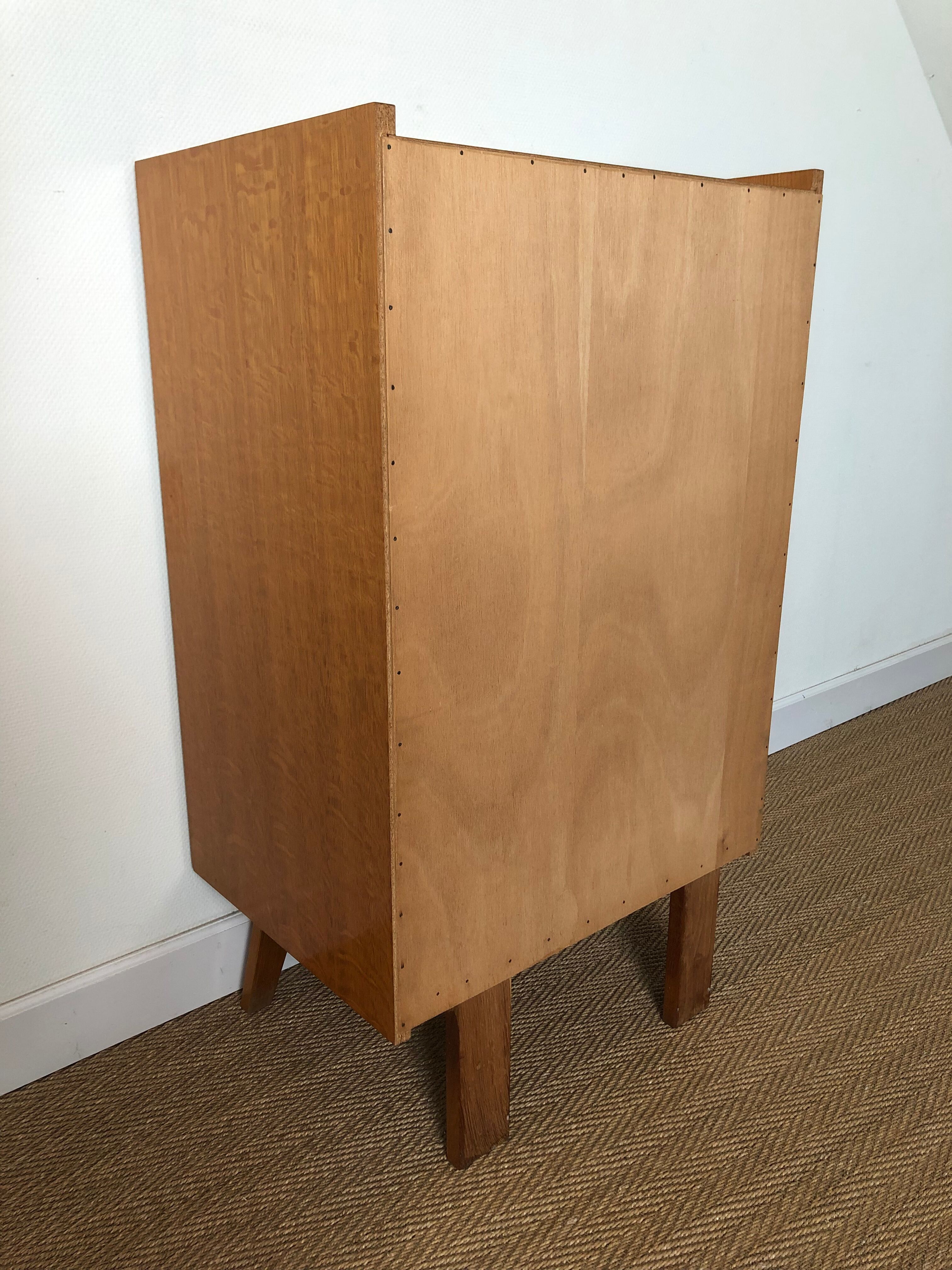 Commode vintage
