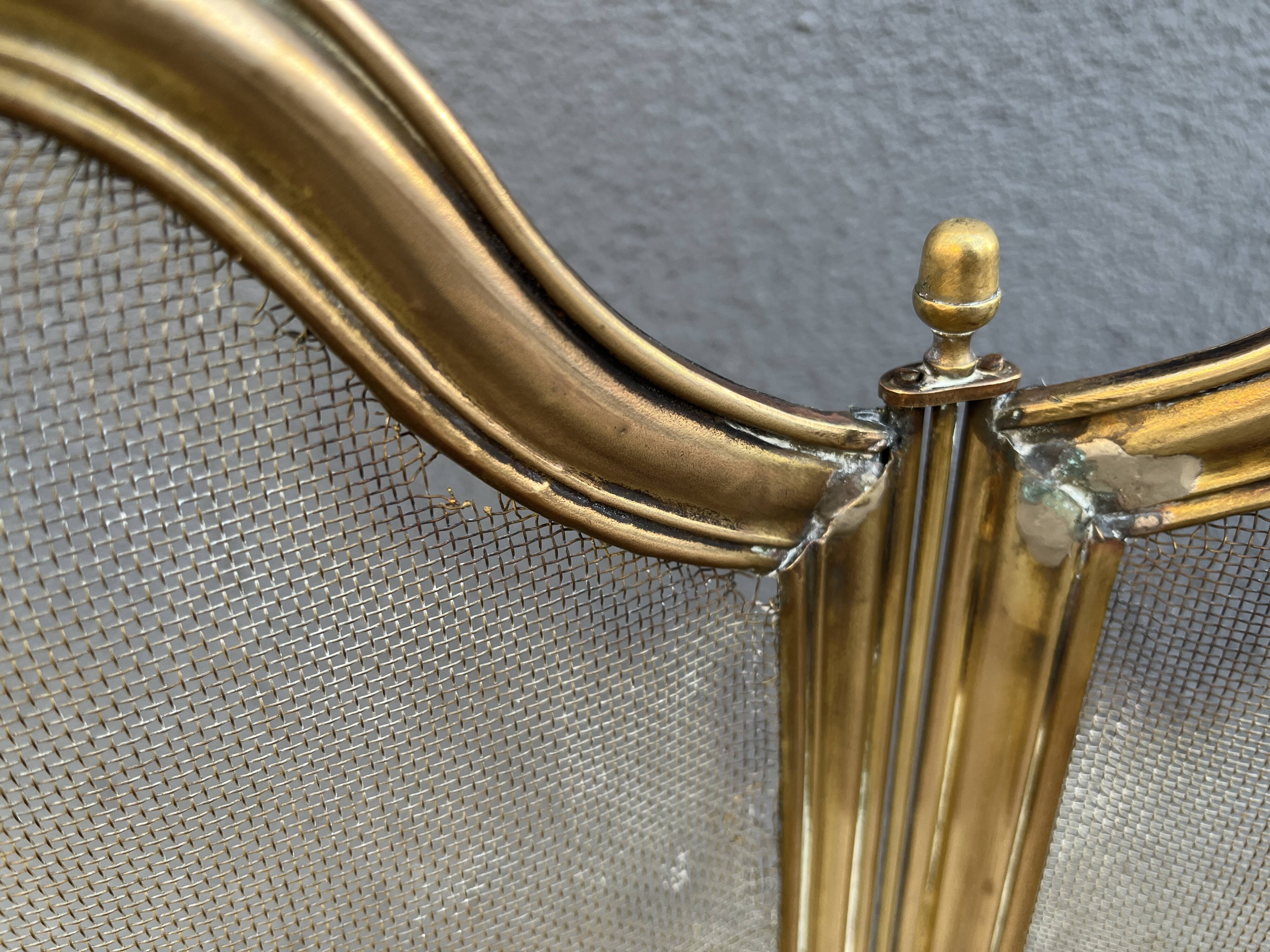 19th-century fireplace screen by Bouhon Frères in brass