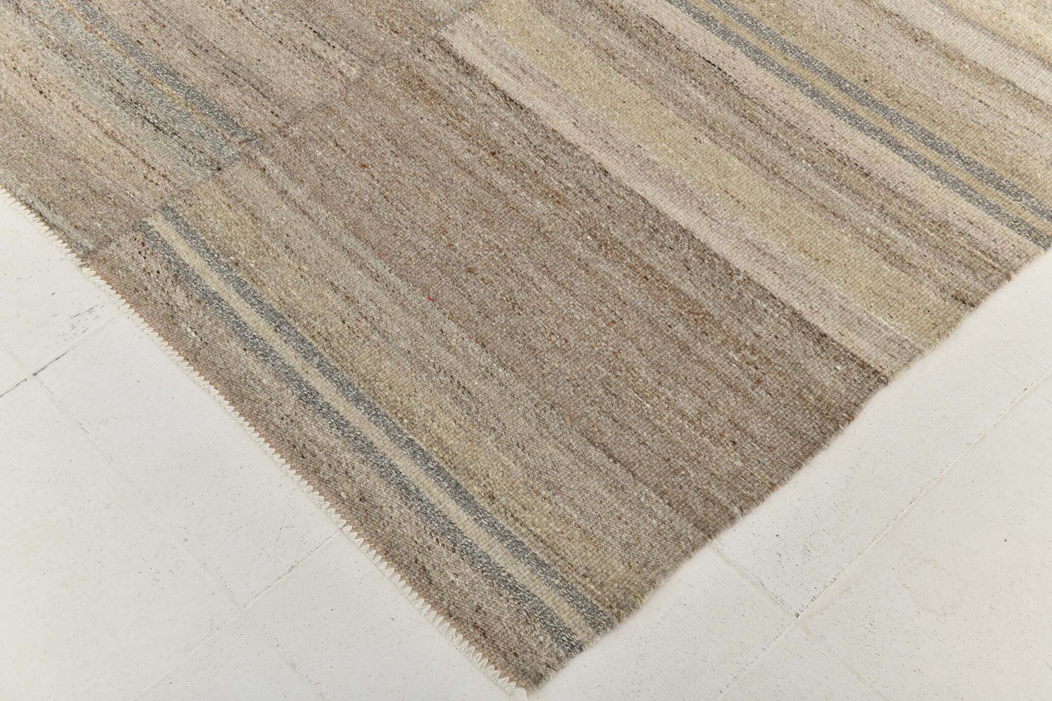 Brown & Cream Large Kilim Area Rug, 229x315Cm