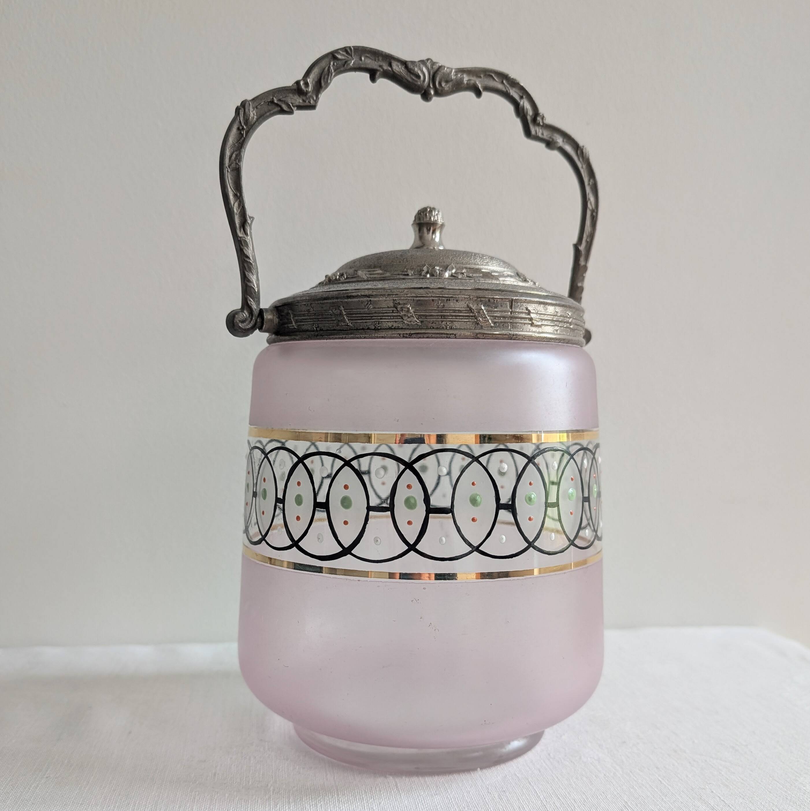 Antique glass bonbonnière in frosted violet with metal mount – Art Nouveau style