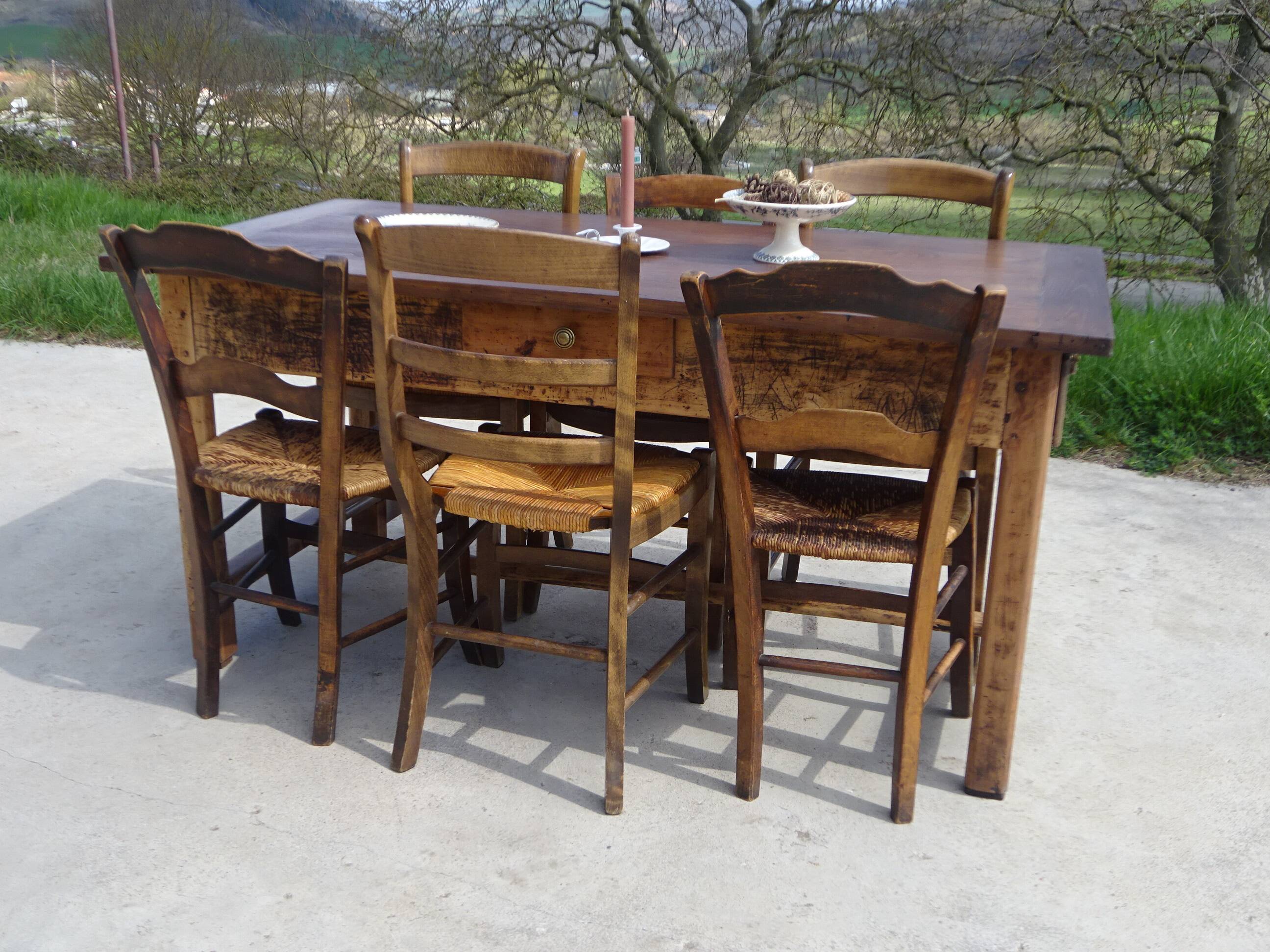 Old farmhouse table made entirely of restored solid oak.