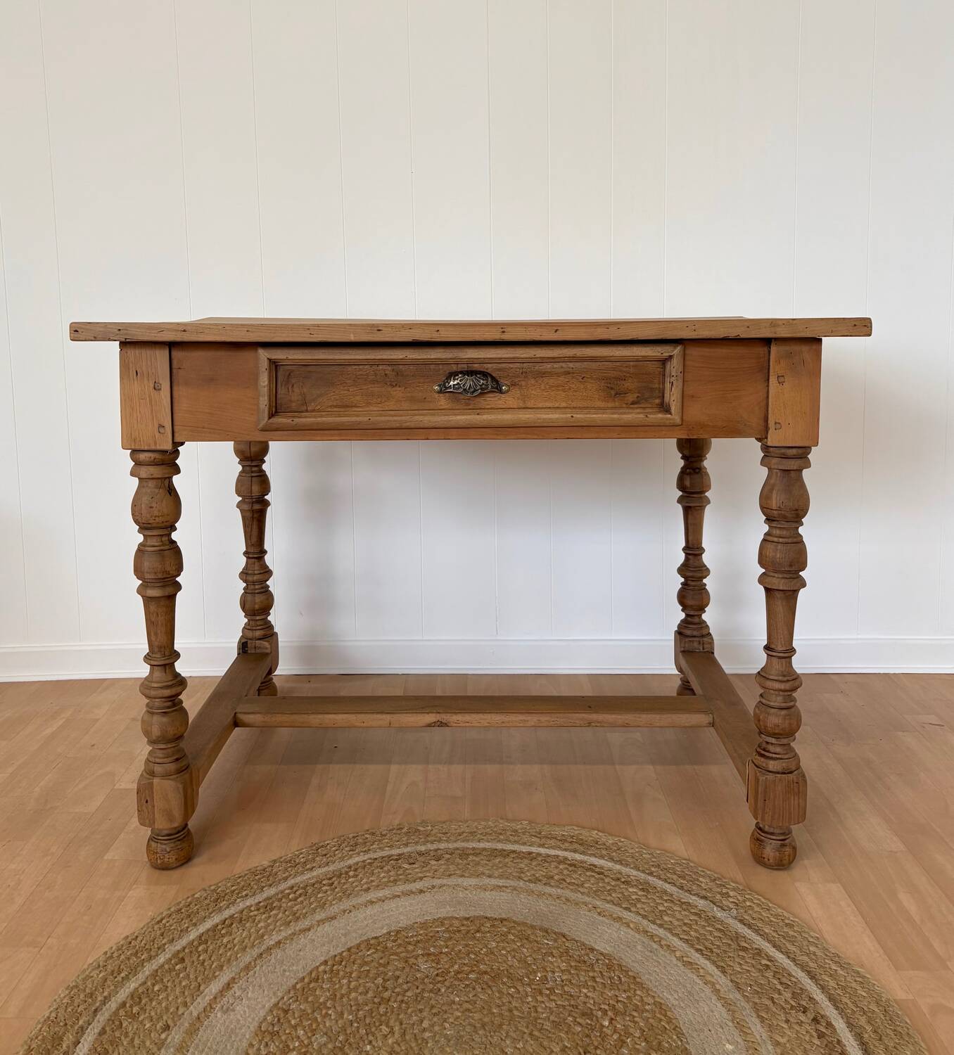 Renovated oak desk table