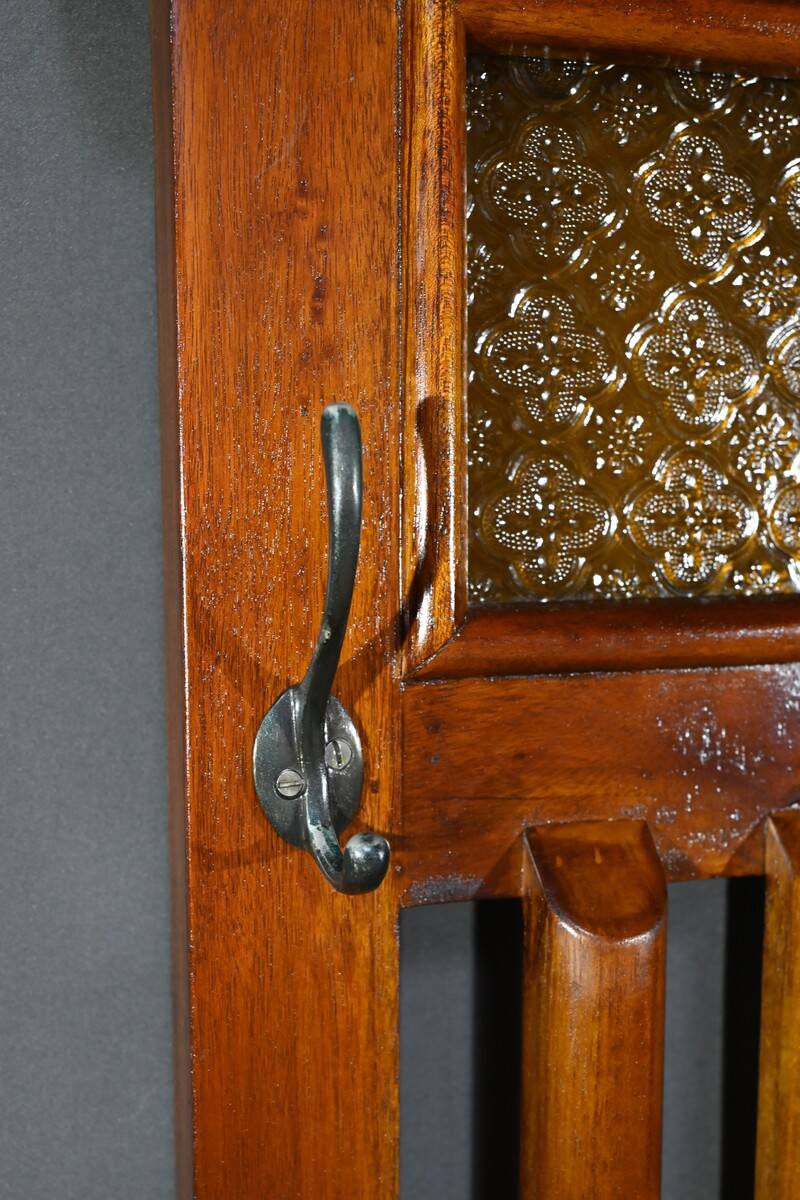 Mahogany Cloakroom, Art Deco Period – 1930