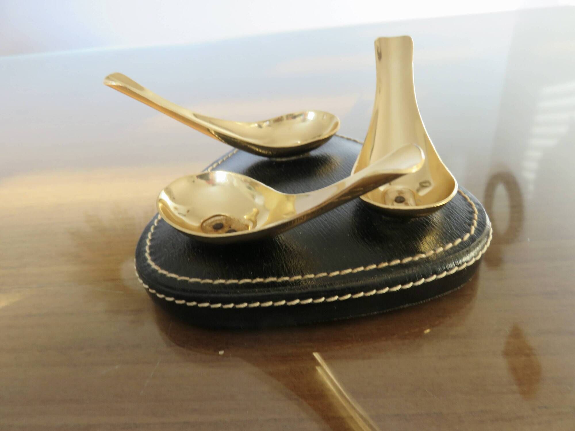 Black leather piped pipe holder with brass, Tremblay edition, Paris