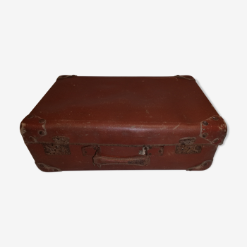 Pretty vintage suitcase patina