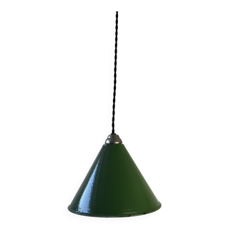Ancienne suspension d’atelier emaillee verte conique