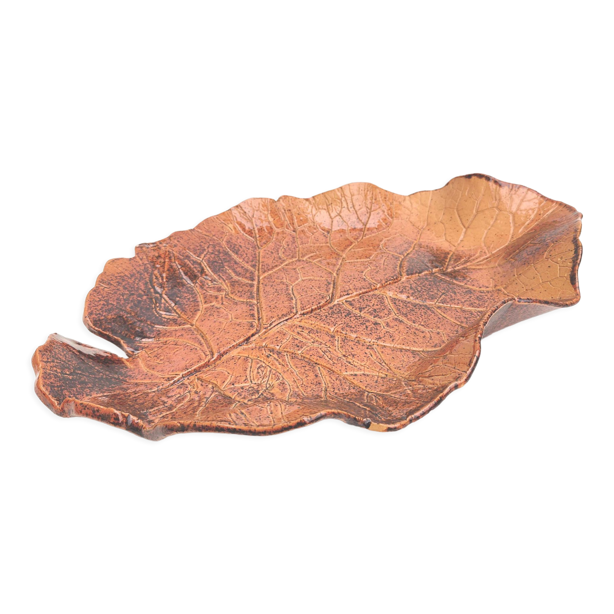 Fruit dish or cup shaped leaf terracotta