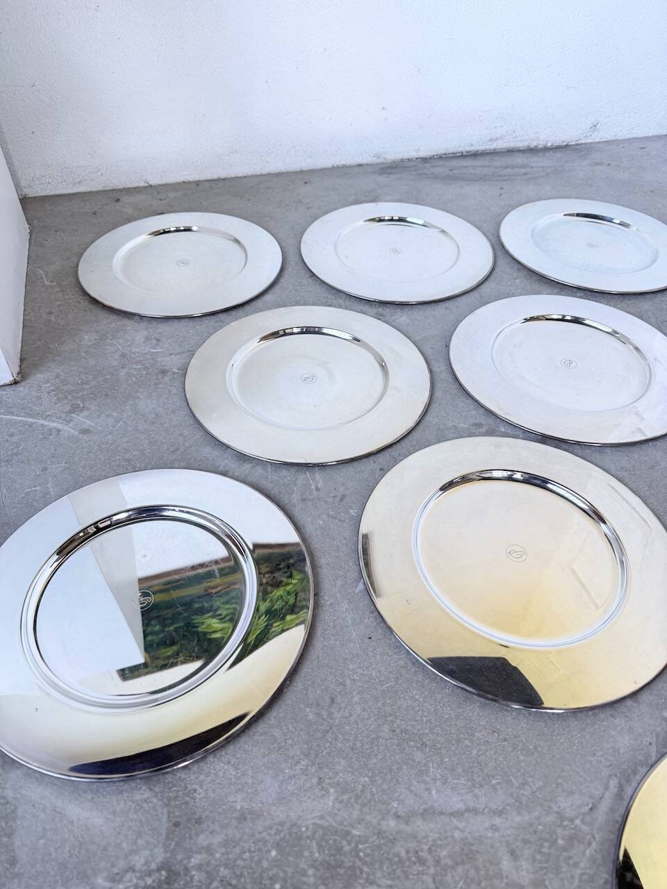 Set of 12 plates - underplates - silver-plated metal Emile Puiforcat