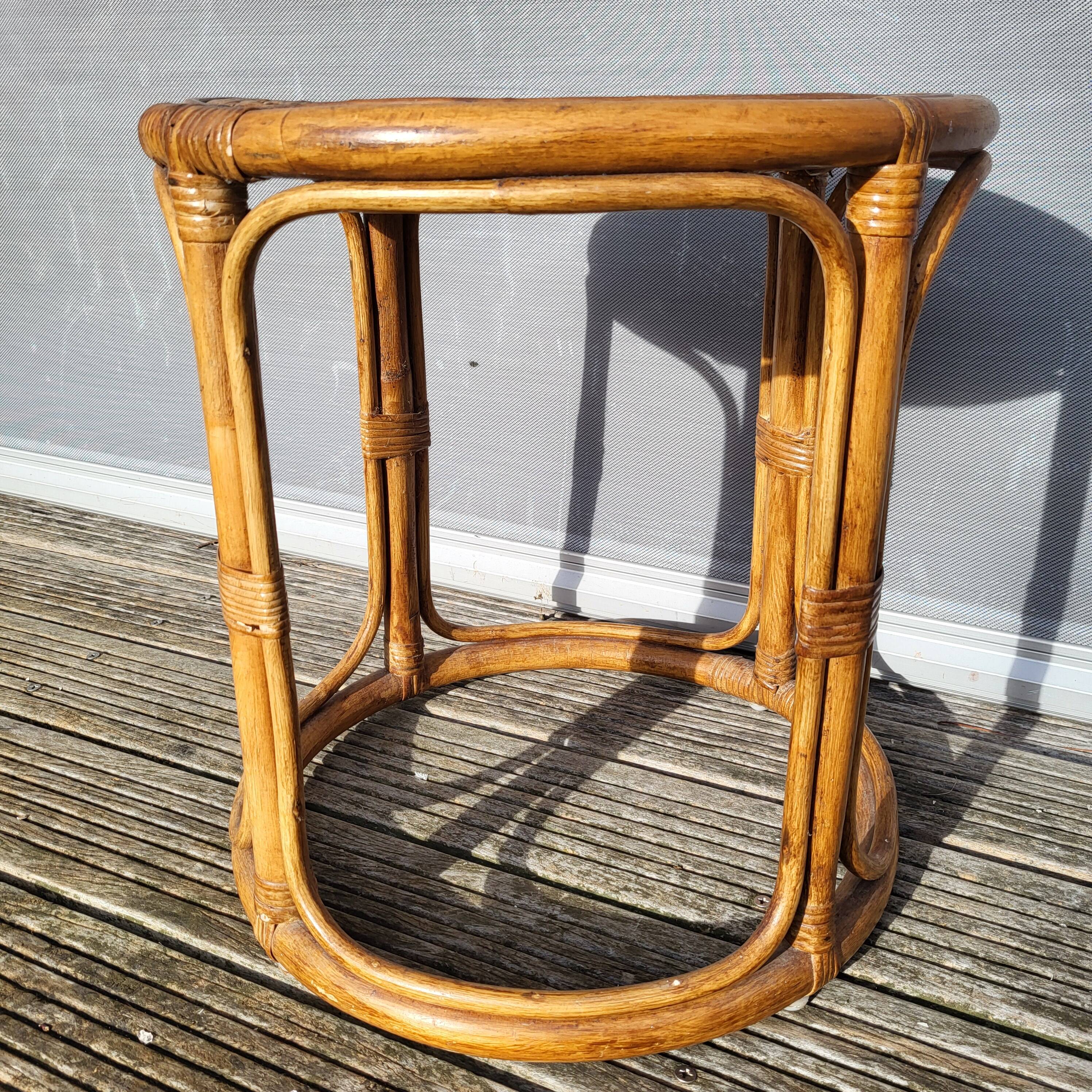 Jungle coffee table • Vintage rattan side table