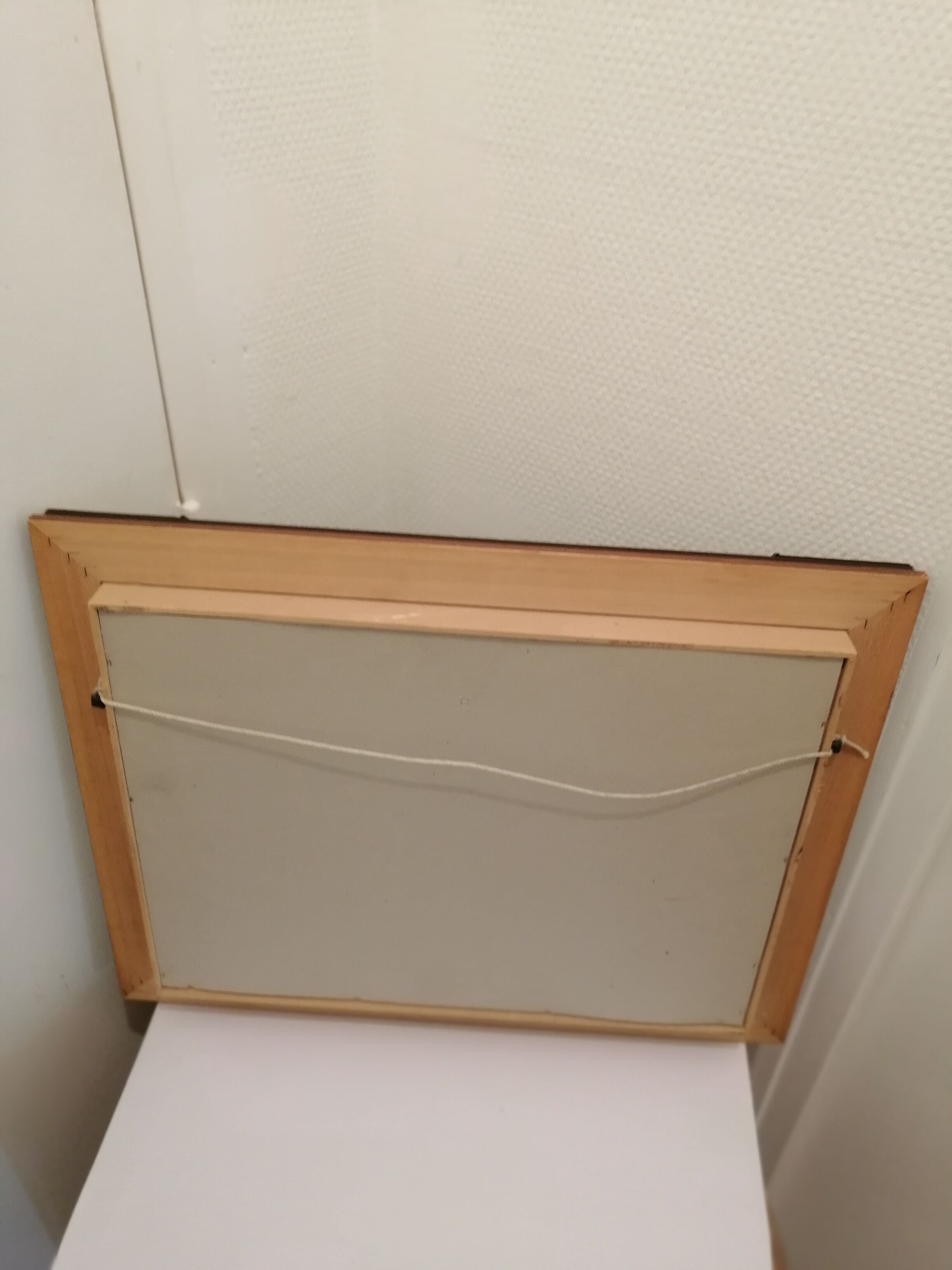 Frame marine knots in wood and brass