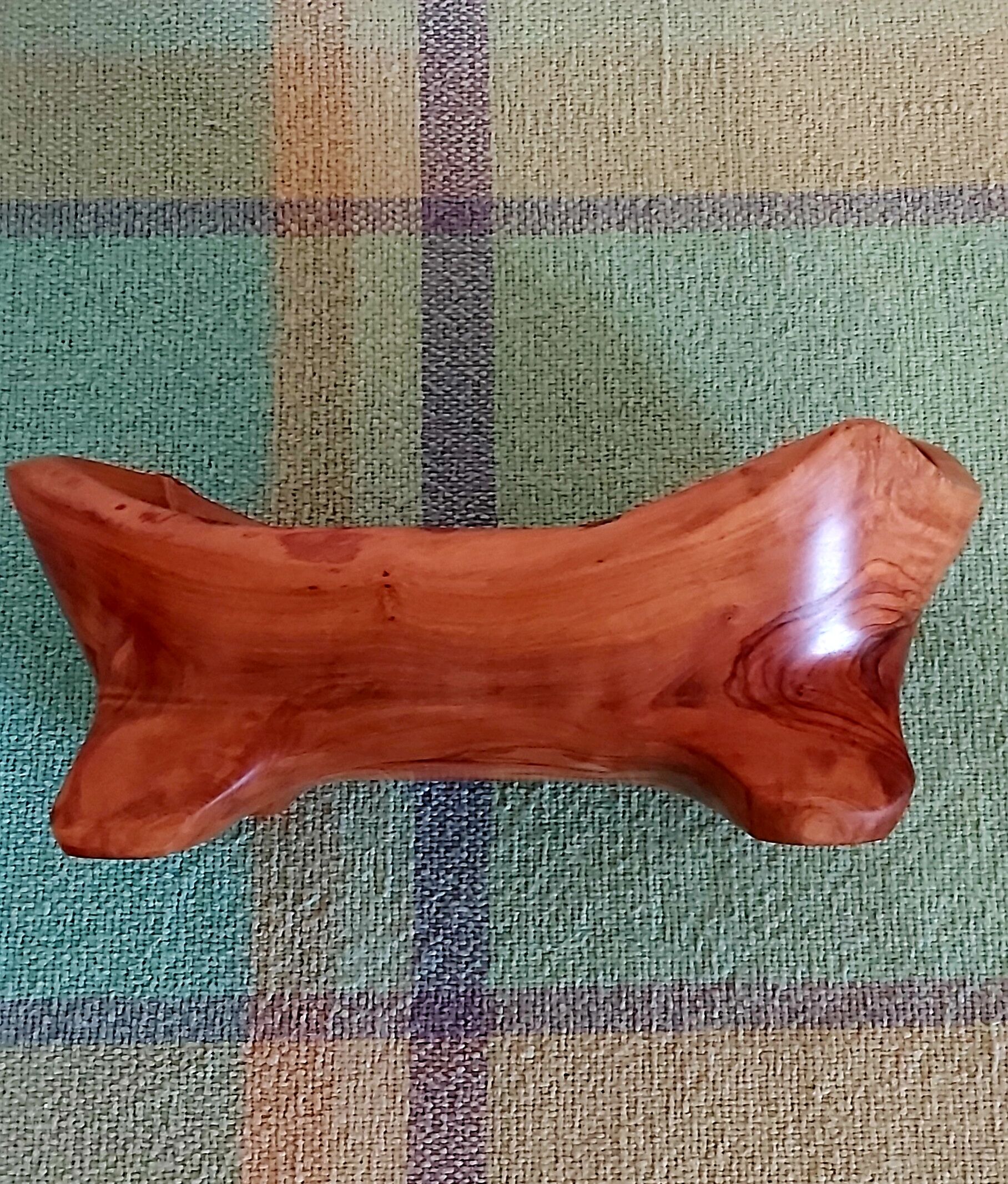 70's olive wood cut