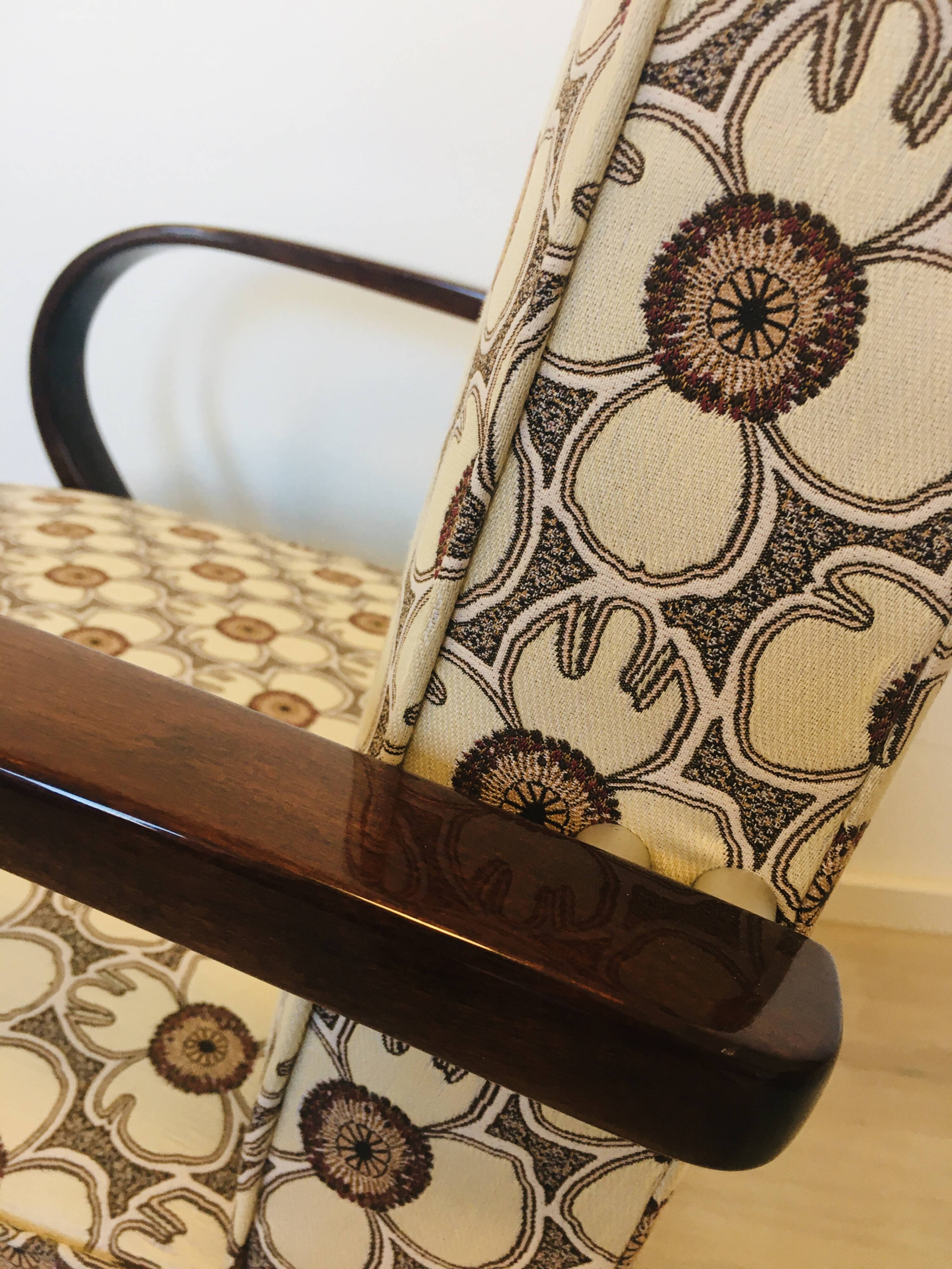 Lounge Armchair by Jaroslav Smidek,   Czechoslovakia 1970’s