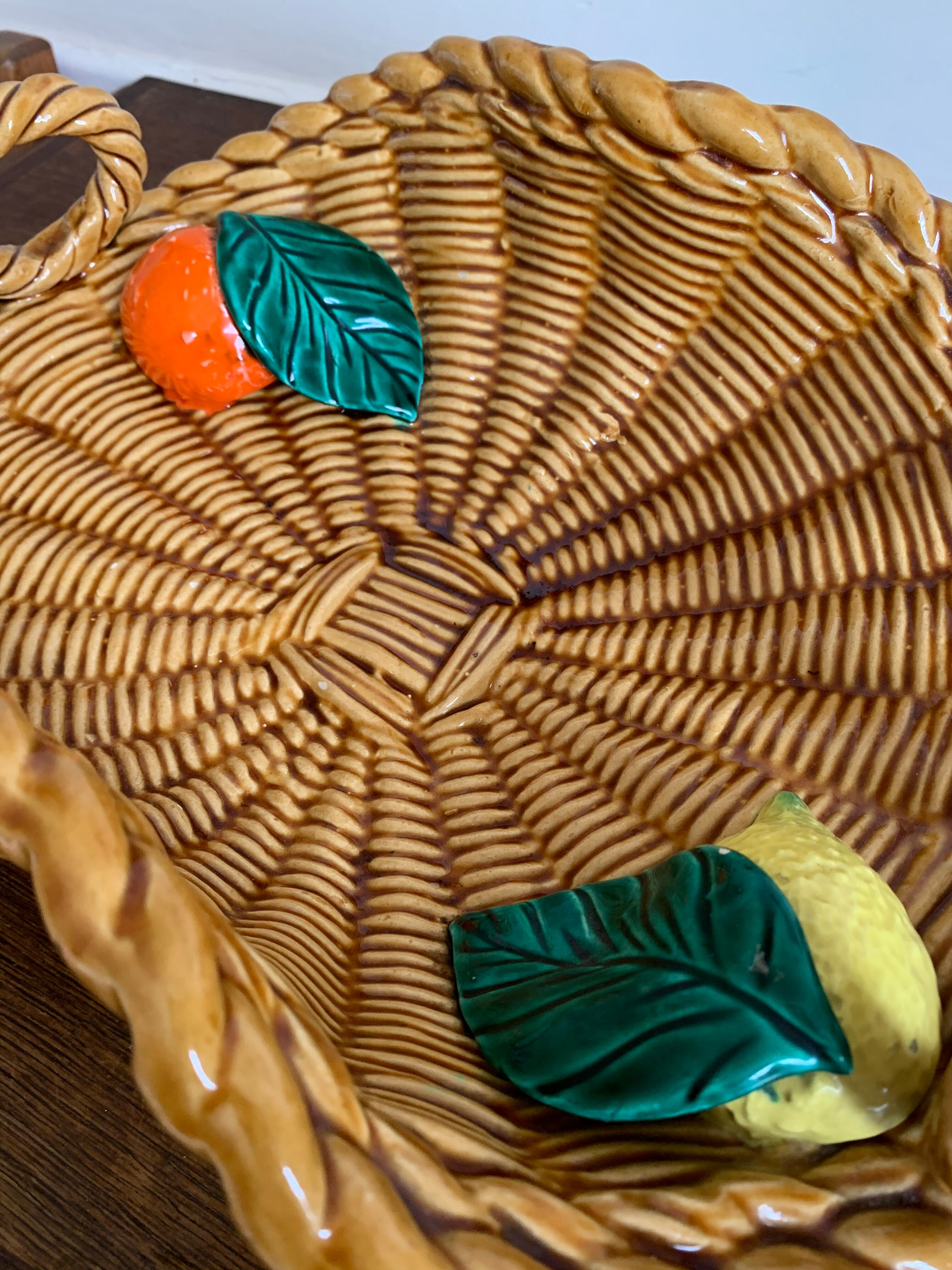 Large dish dabbling Vallauris