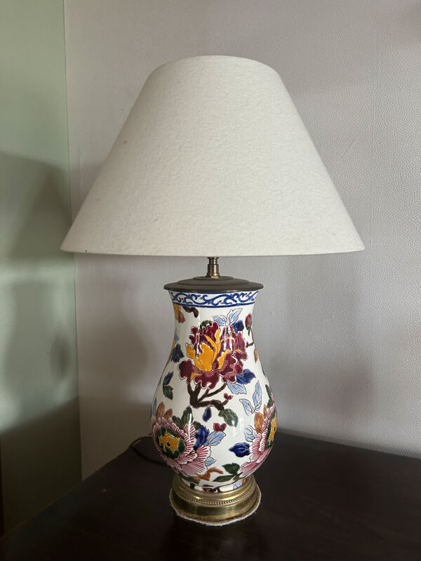 Grande Lampe de Table - Faïencerie de Gien (Modèle Pivoines)