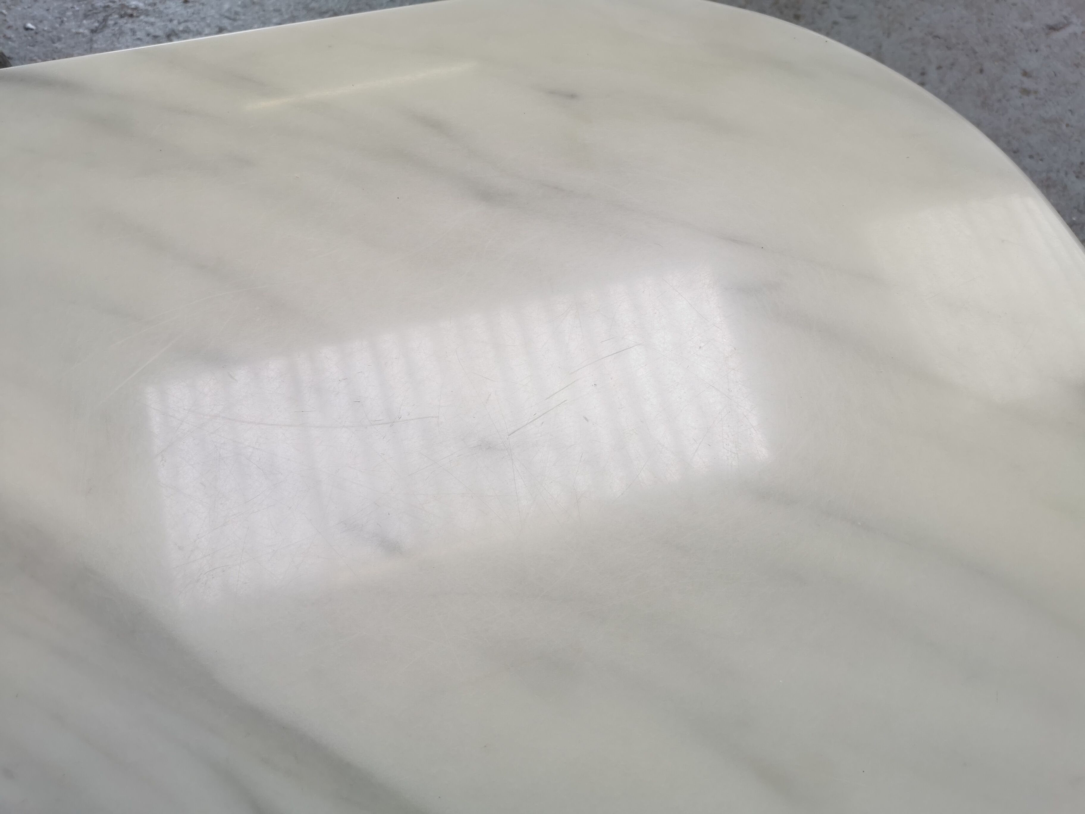 Table basse en marbre Roche Bobois
