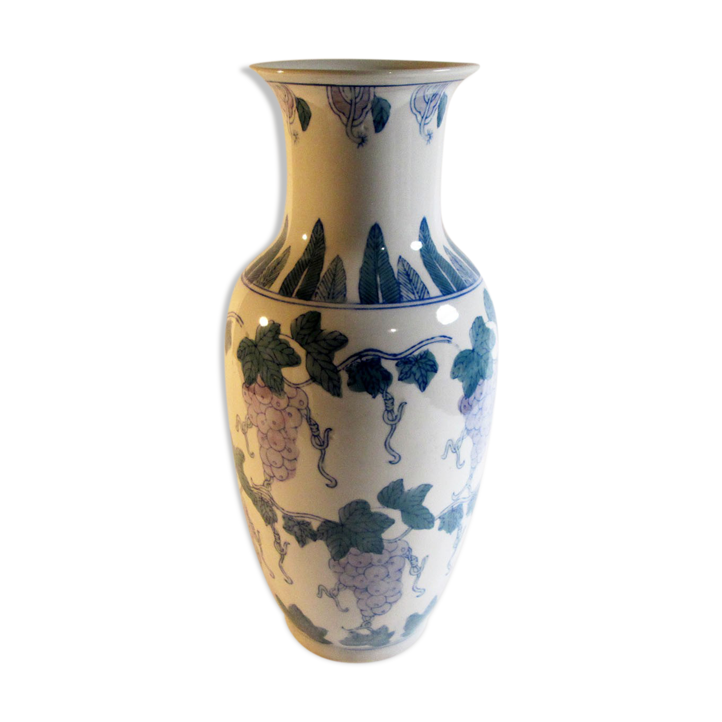 Chinese vase decoration vine