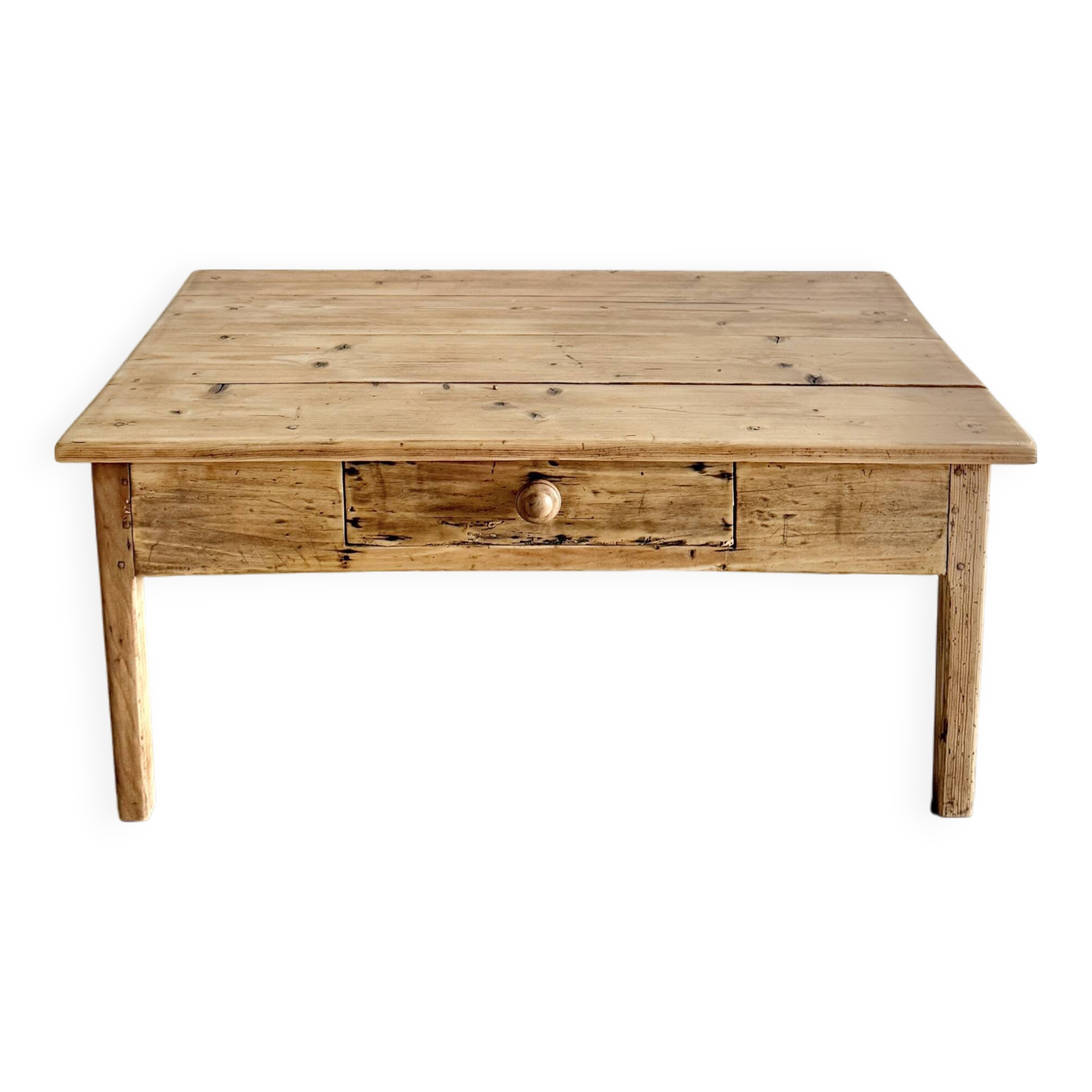 Table basse de ferme