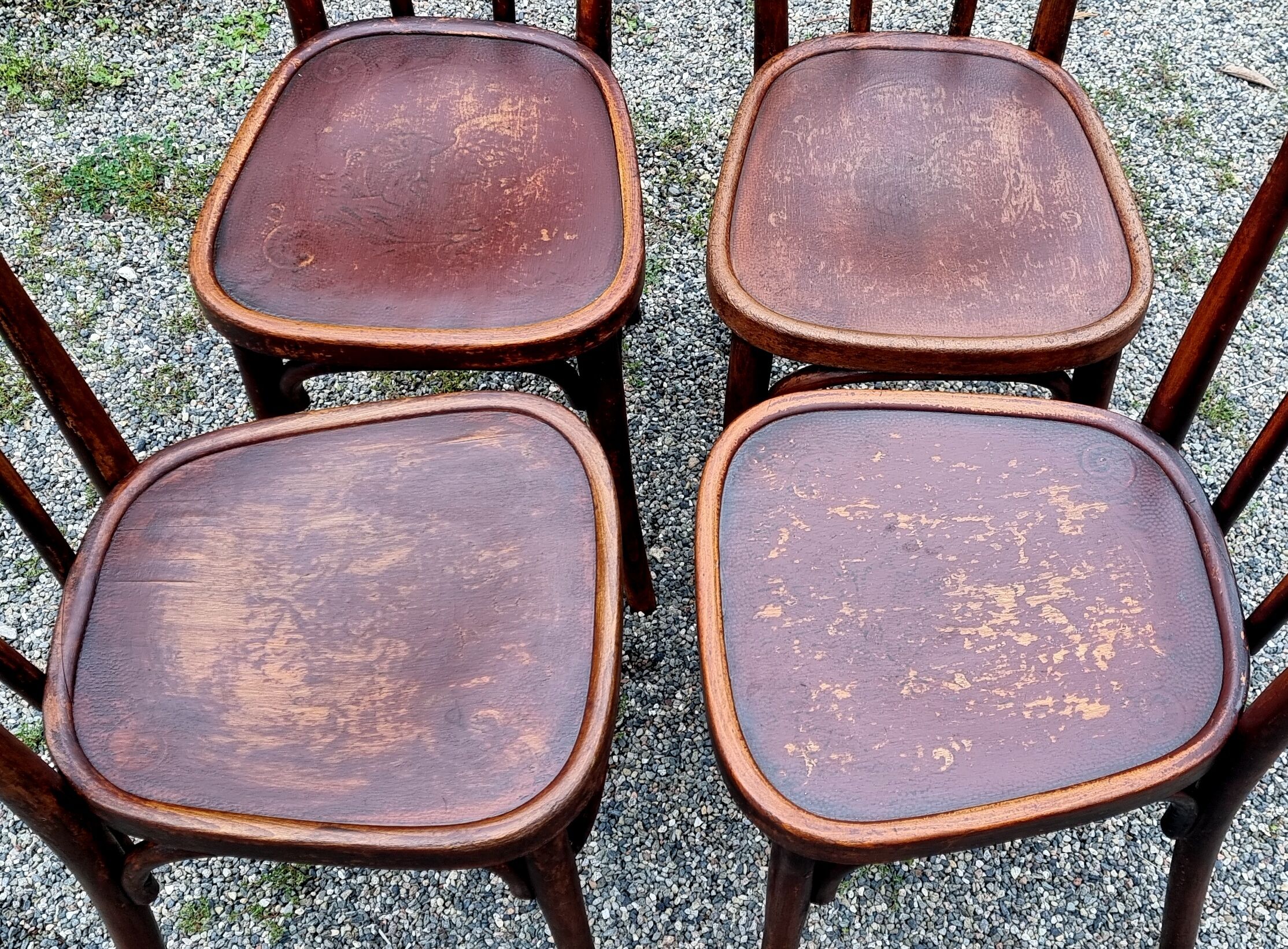 4 chairs bistrot type n°56 years 30