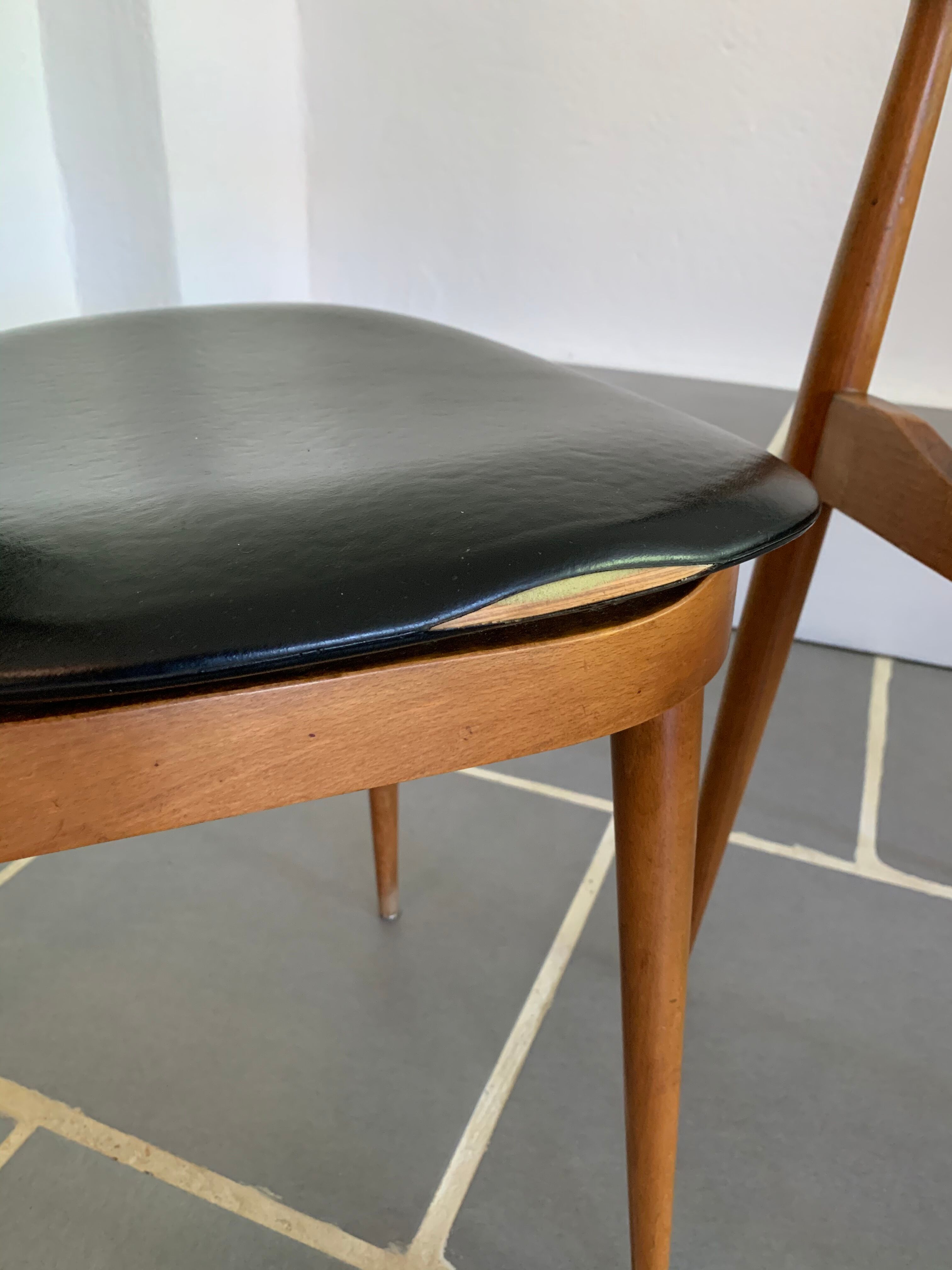 Pair of Baumann unicorn model