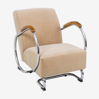 Fauteuil des années 1960 réalisé par Kovona en Tchéquie