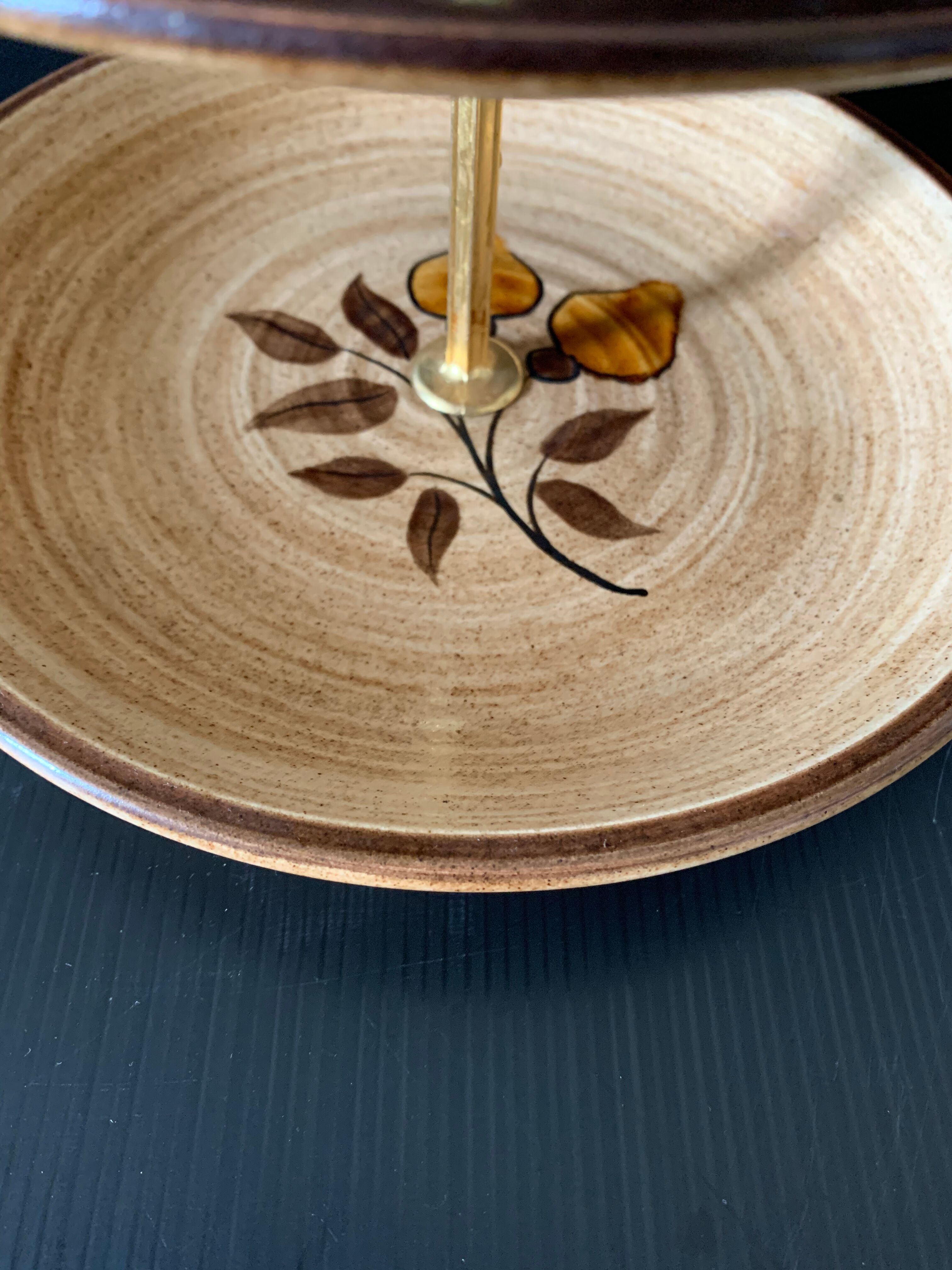 Servant 2 plates sandstone Salins