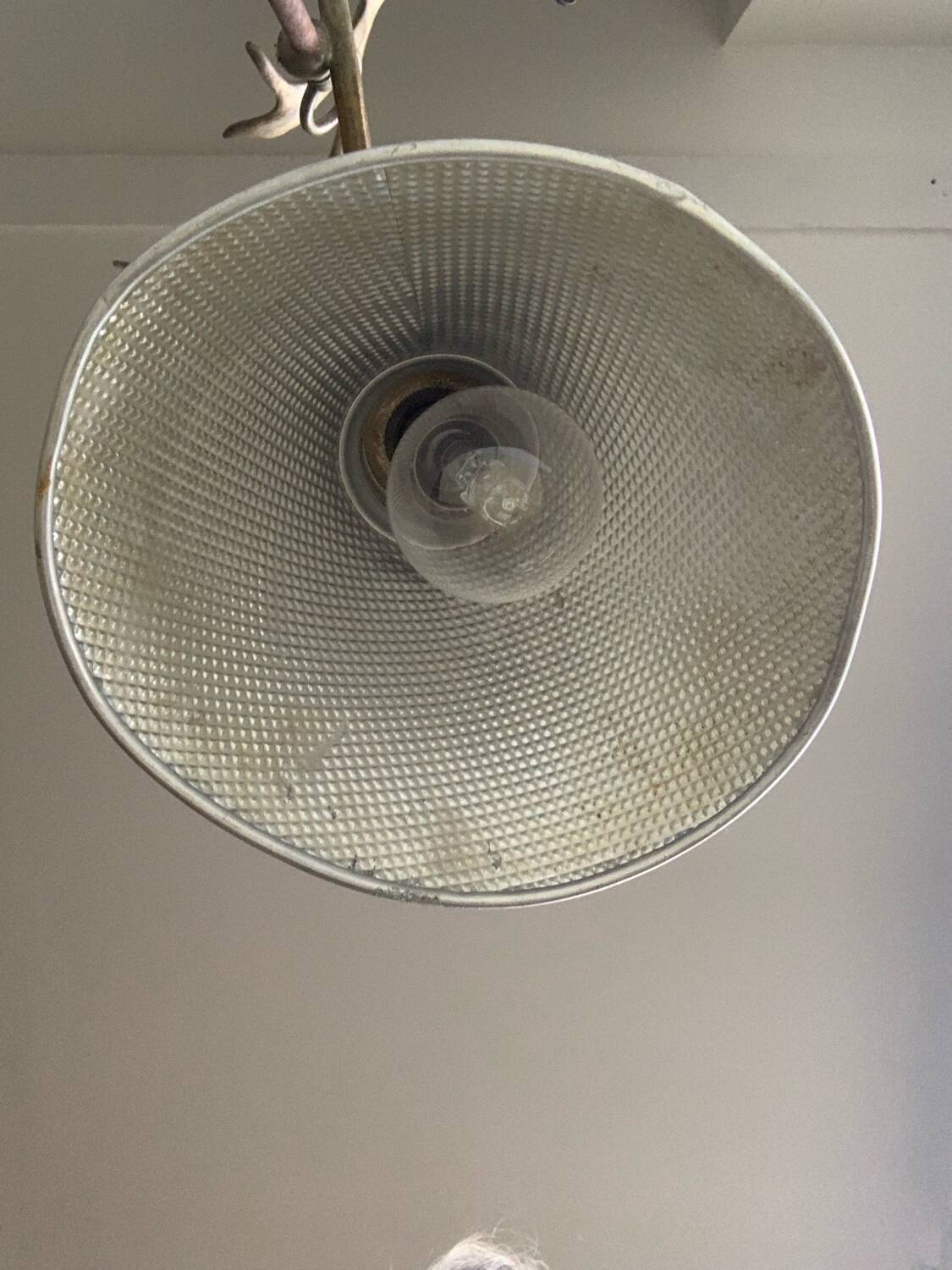 Desk lamp