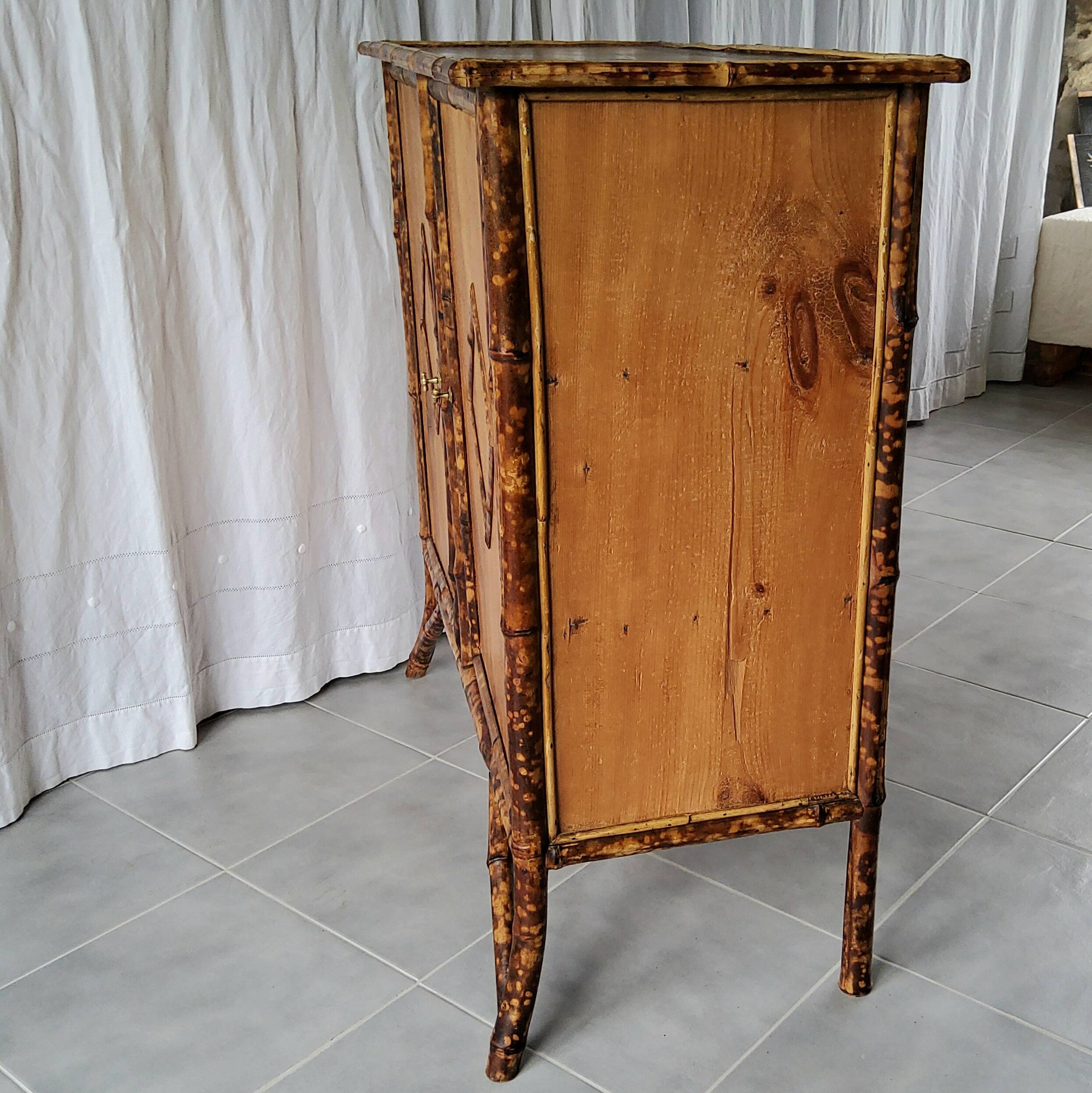 Parisian buffet in bamboo and wood
