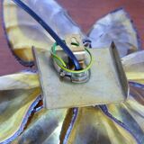 Wall sconce flower shaped and brass