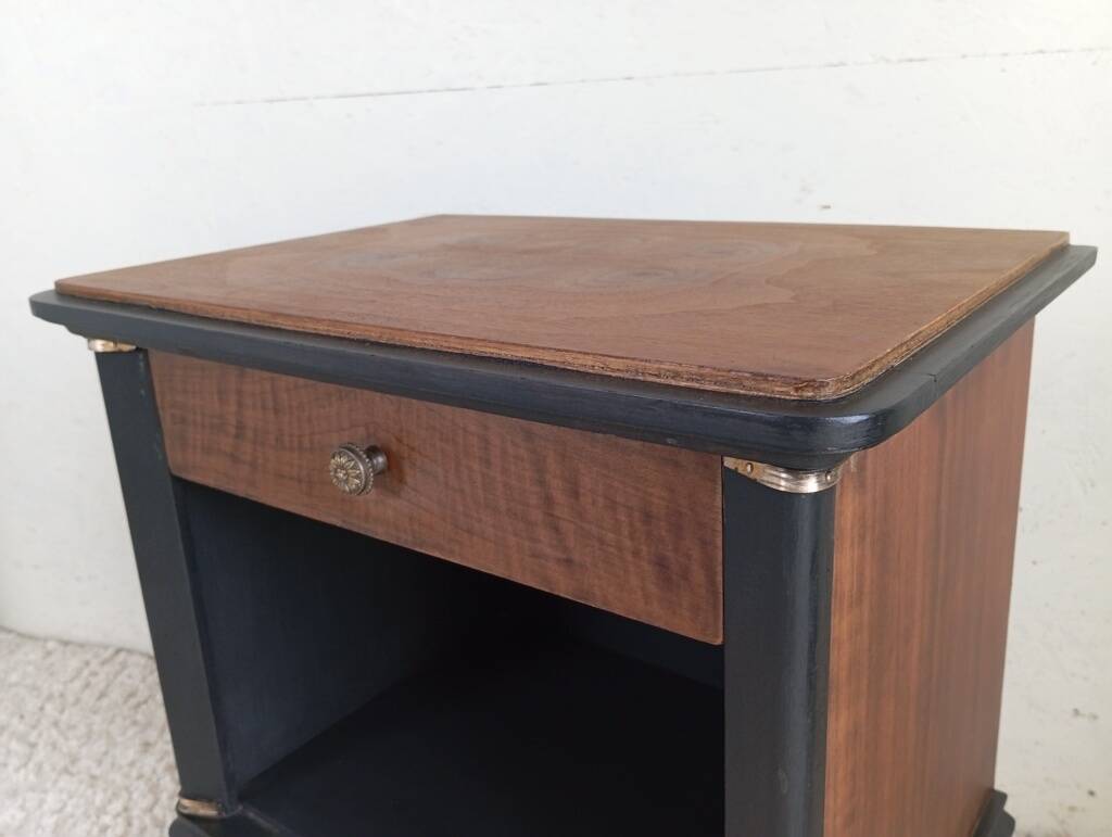 Art Deco walnut bedside tables.