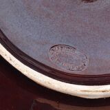 Assiette à huîtres vintage en faïence de Vallauris, signée Marius Giuge.