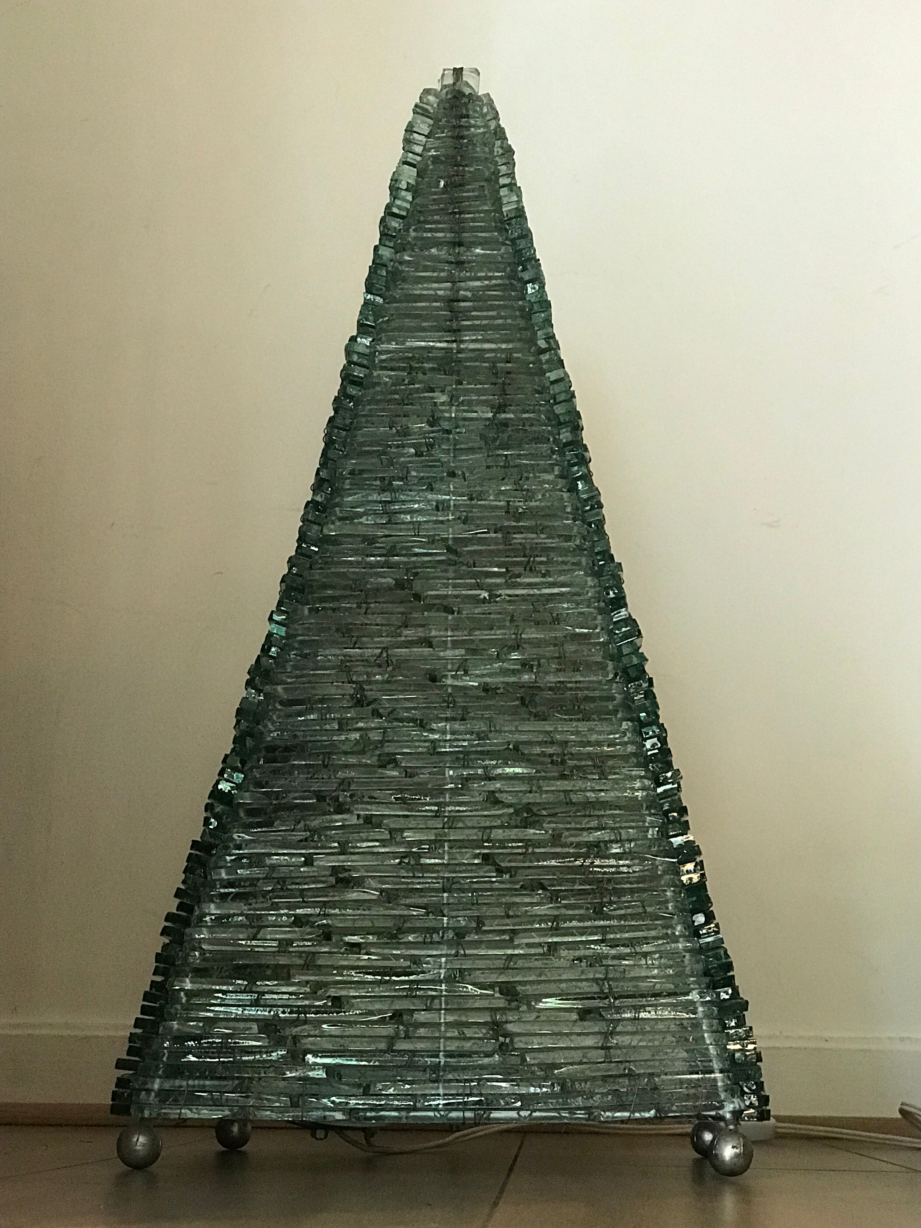 Stacked glass pyramid lamp, 1970