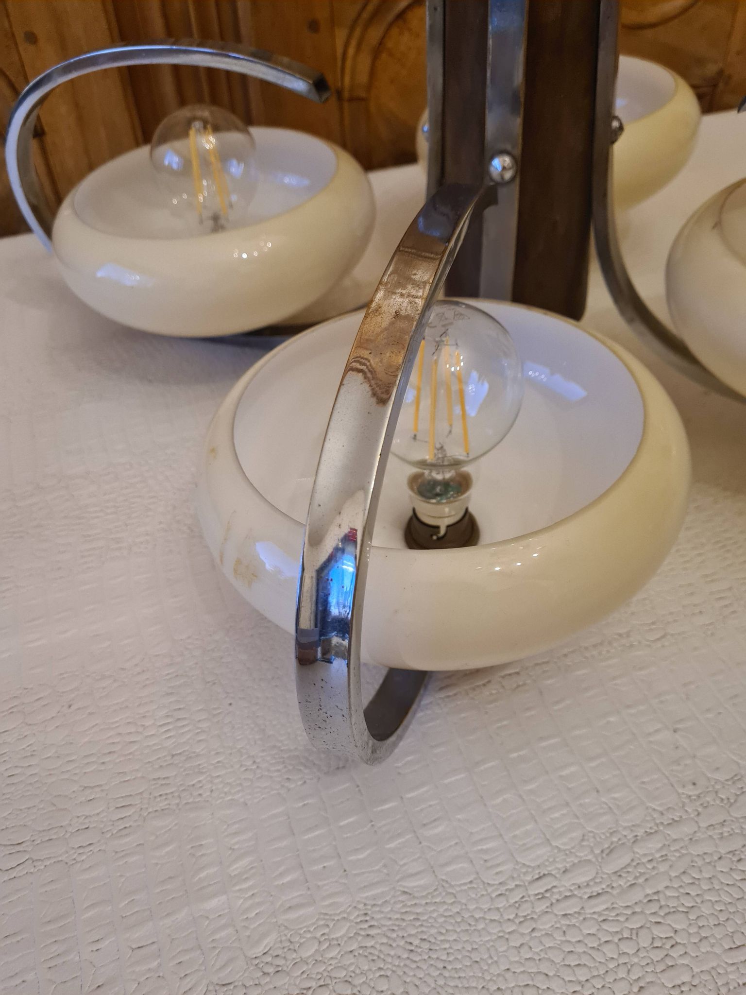 1950 Vintage Lustre Ceiling Light with 4 Opaline Shades