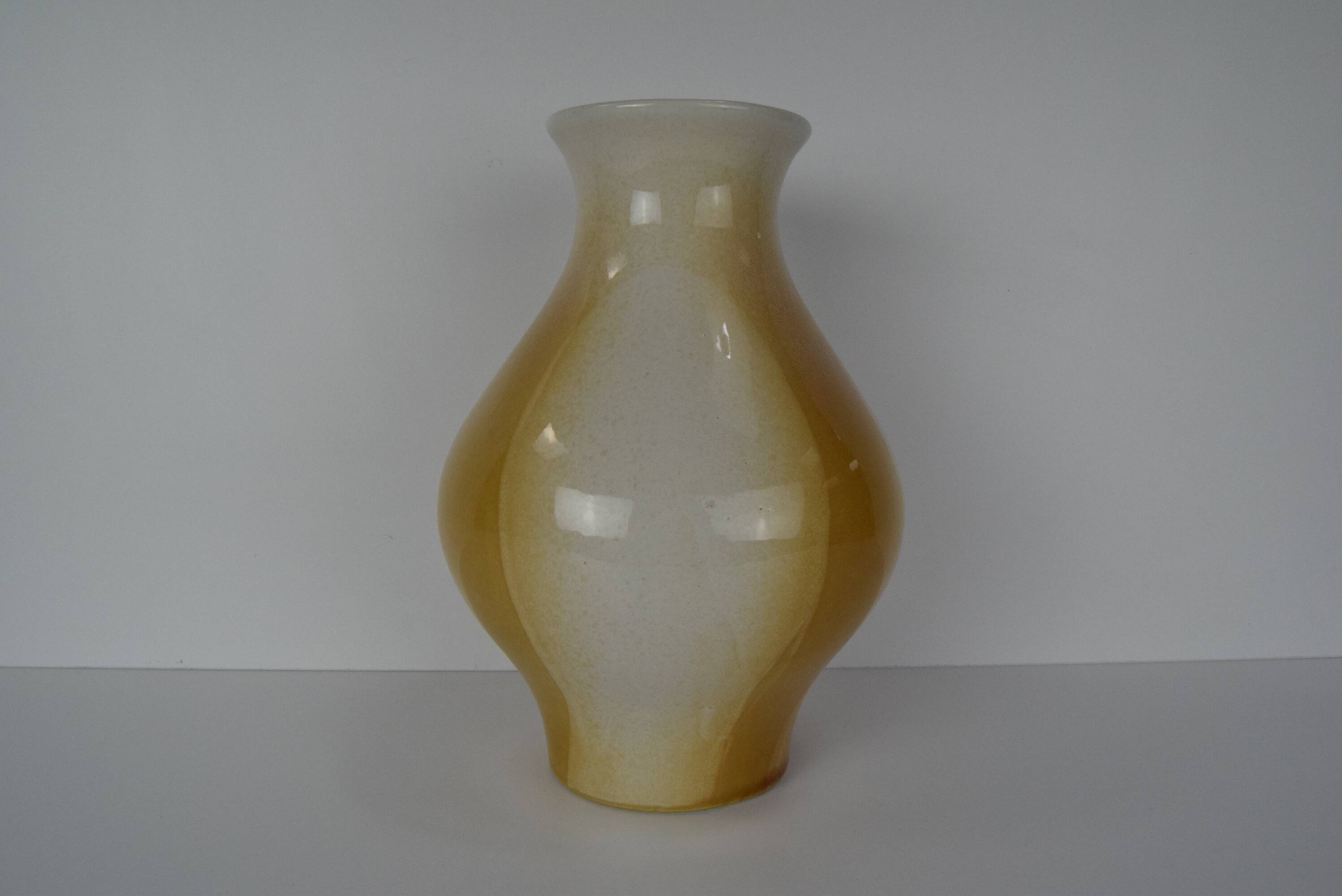 Mid-century Design Vase by Ditmar Urbach, Collection JULIE, 1964.