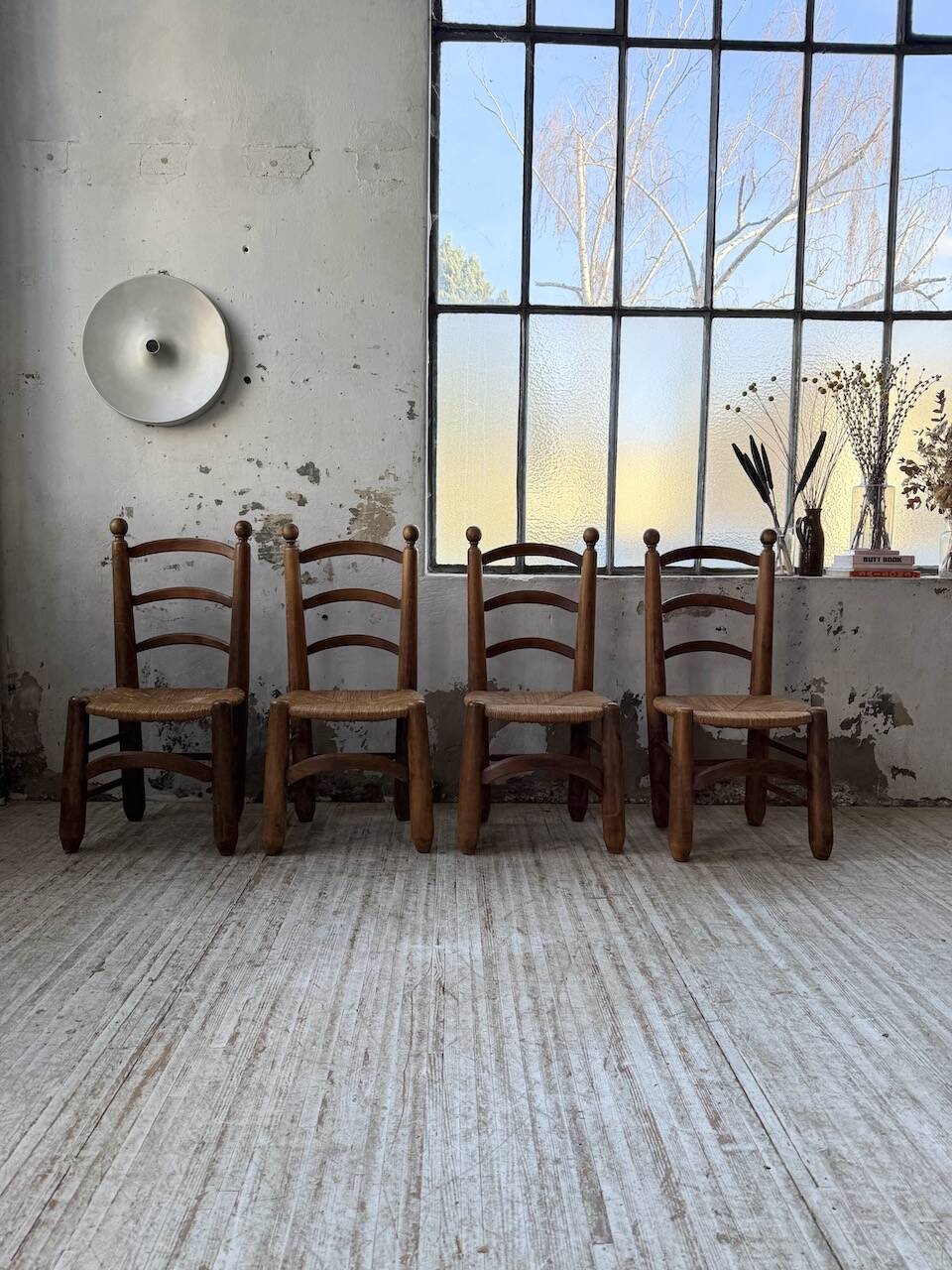 Set of 4 oak and straw chairs Dudouyt 1940