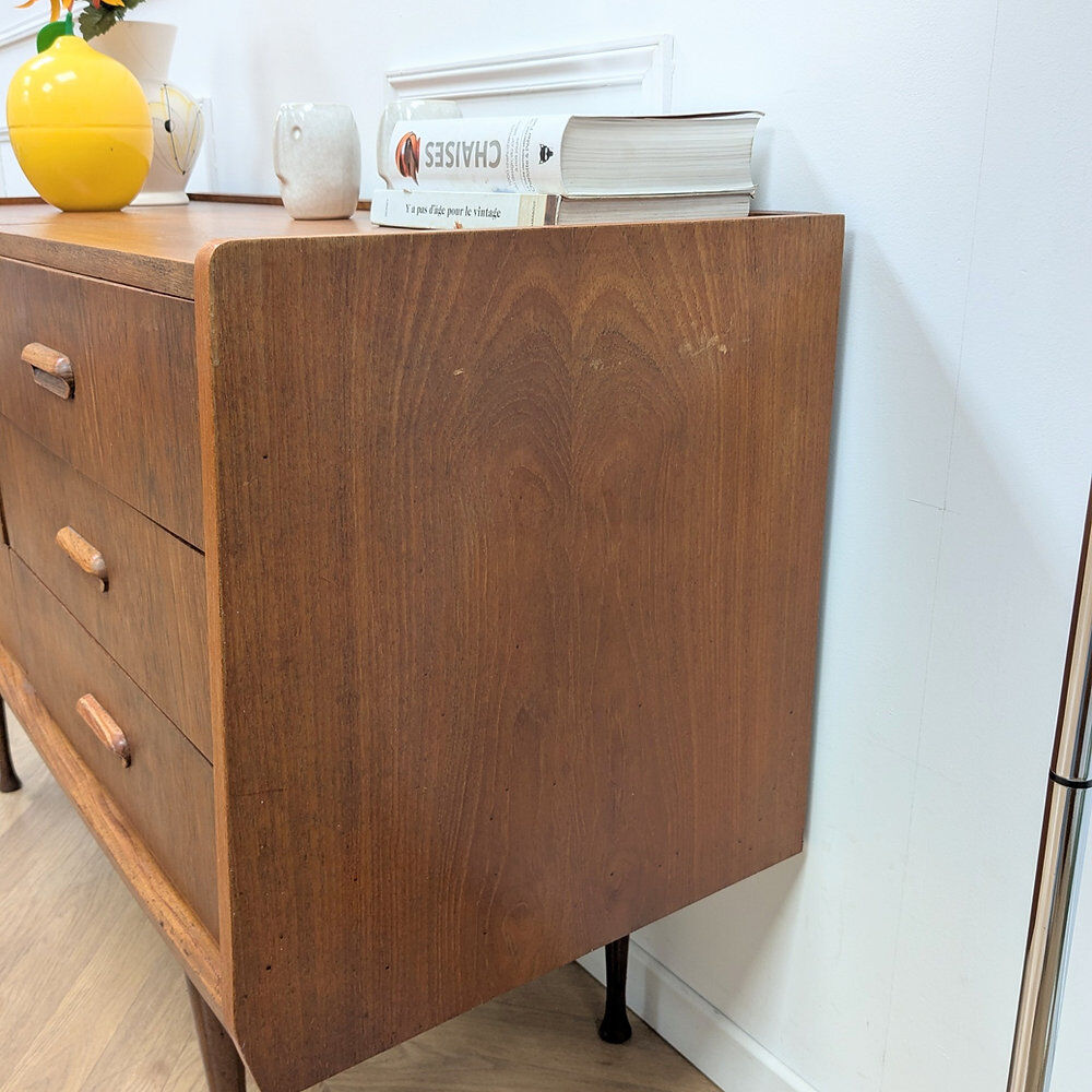 Commode avec coiffeuse intégrée