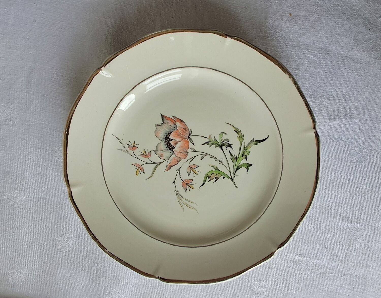 Assiettes à dessert modèle Saverne de St Amand. Années 50-60