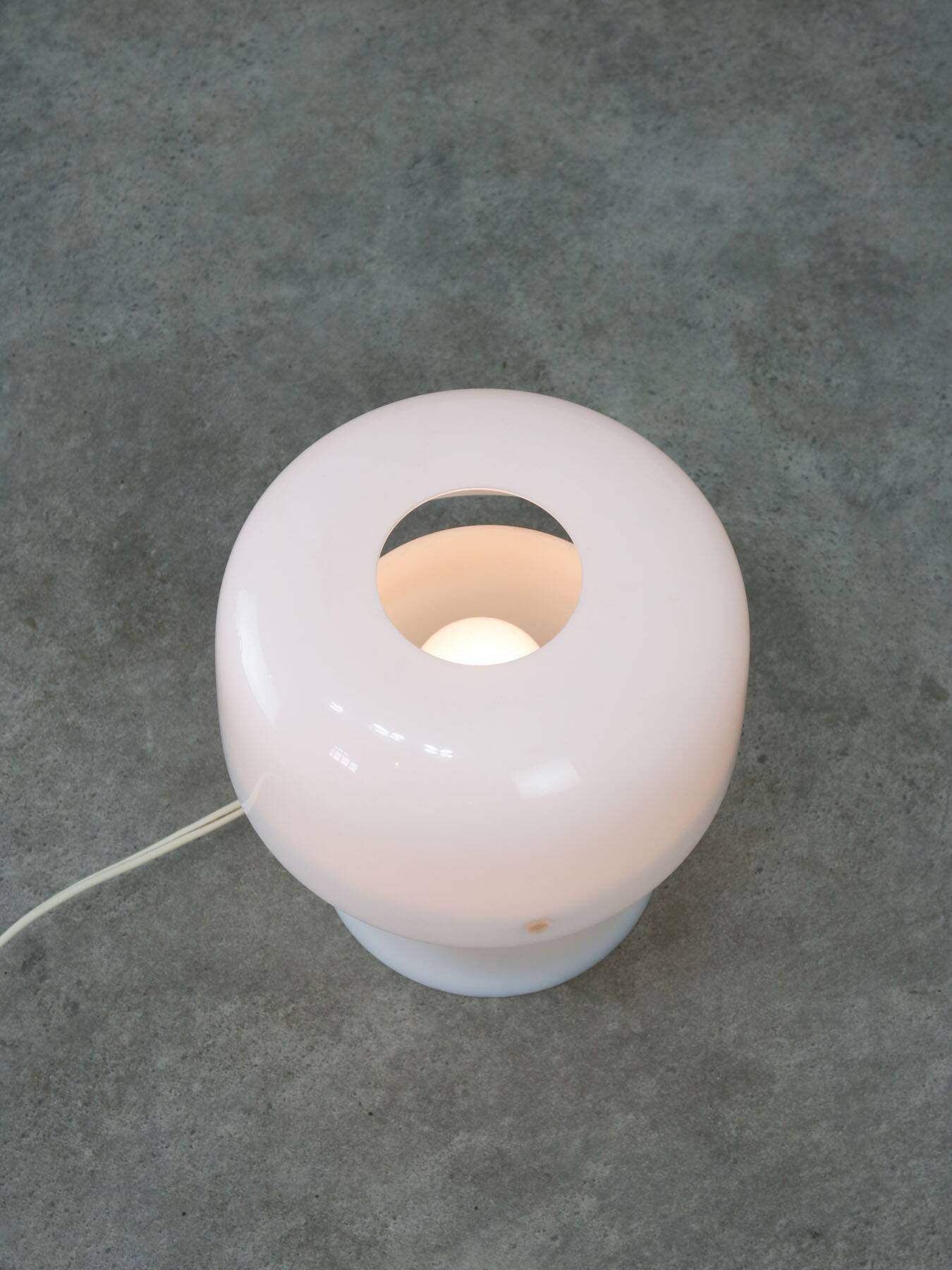 Space-age Mushroom Table Lamp by Luigi Massoni for Guzzini, 1970s