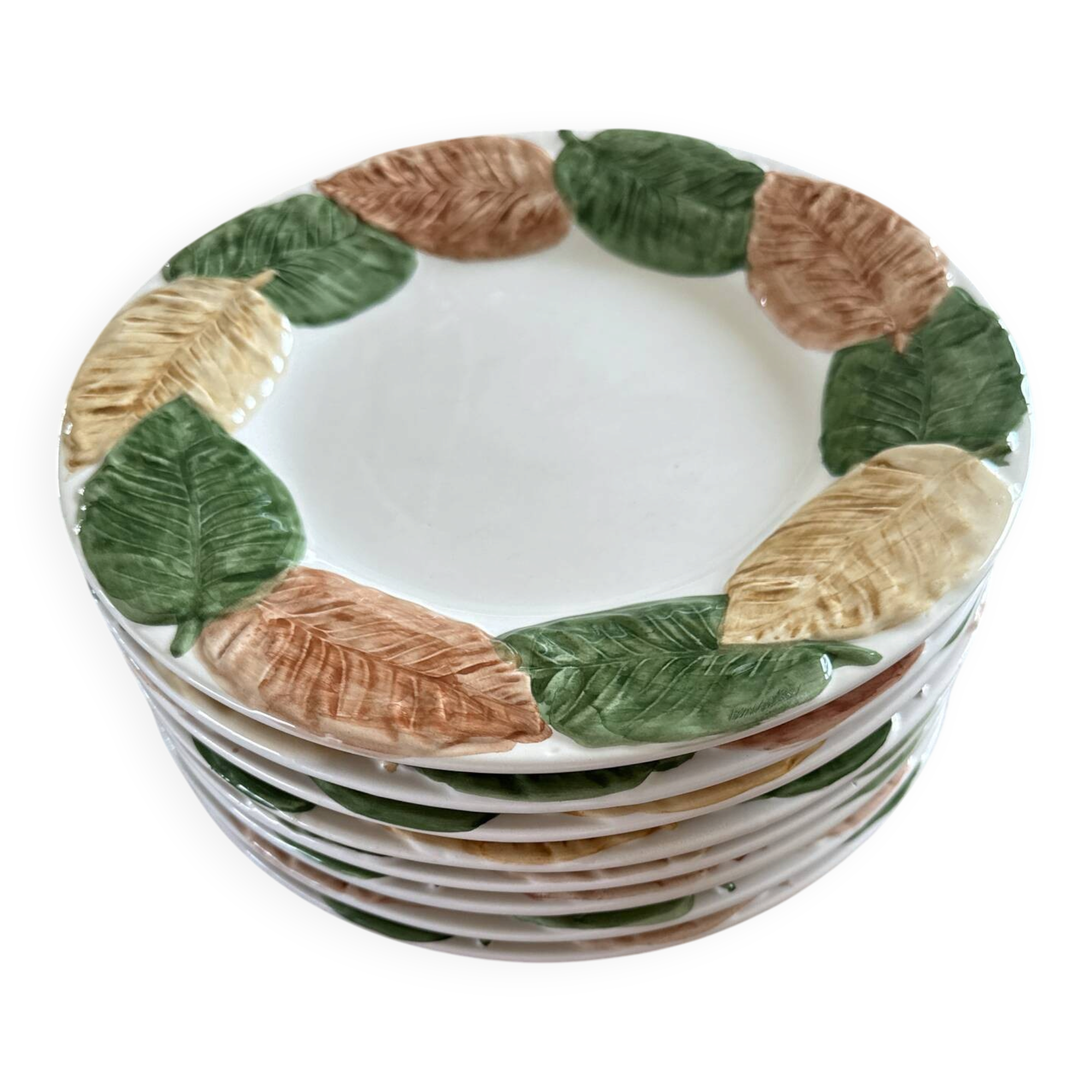 8 Bordallo Pinheiro plates