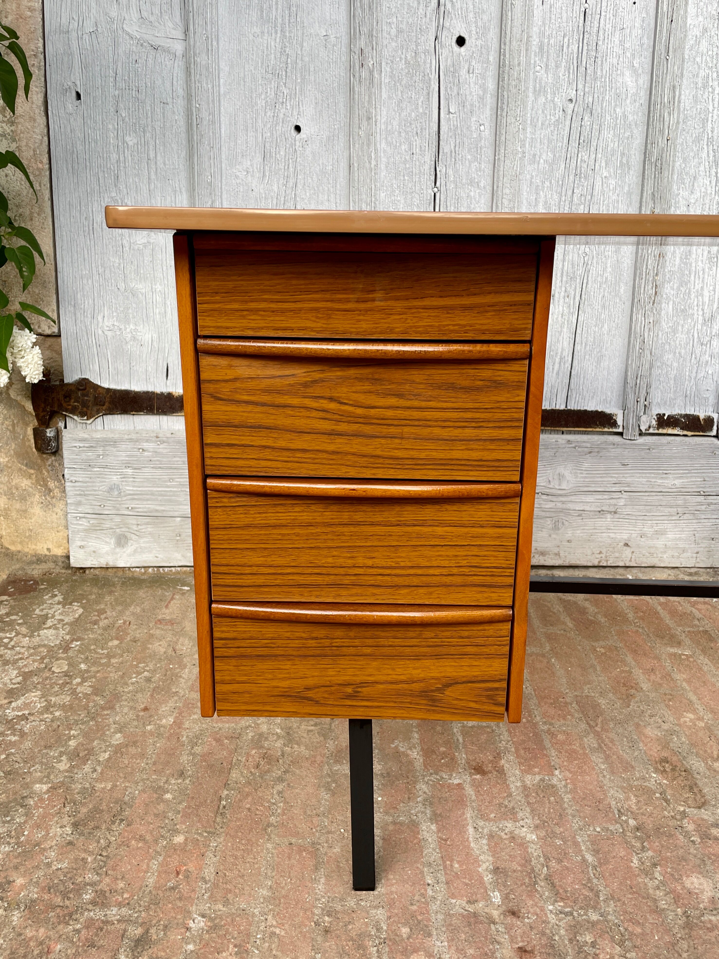 1960 modernist desk with 8 drawers