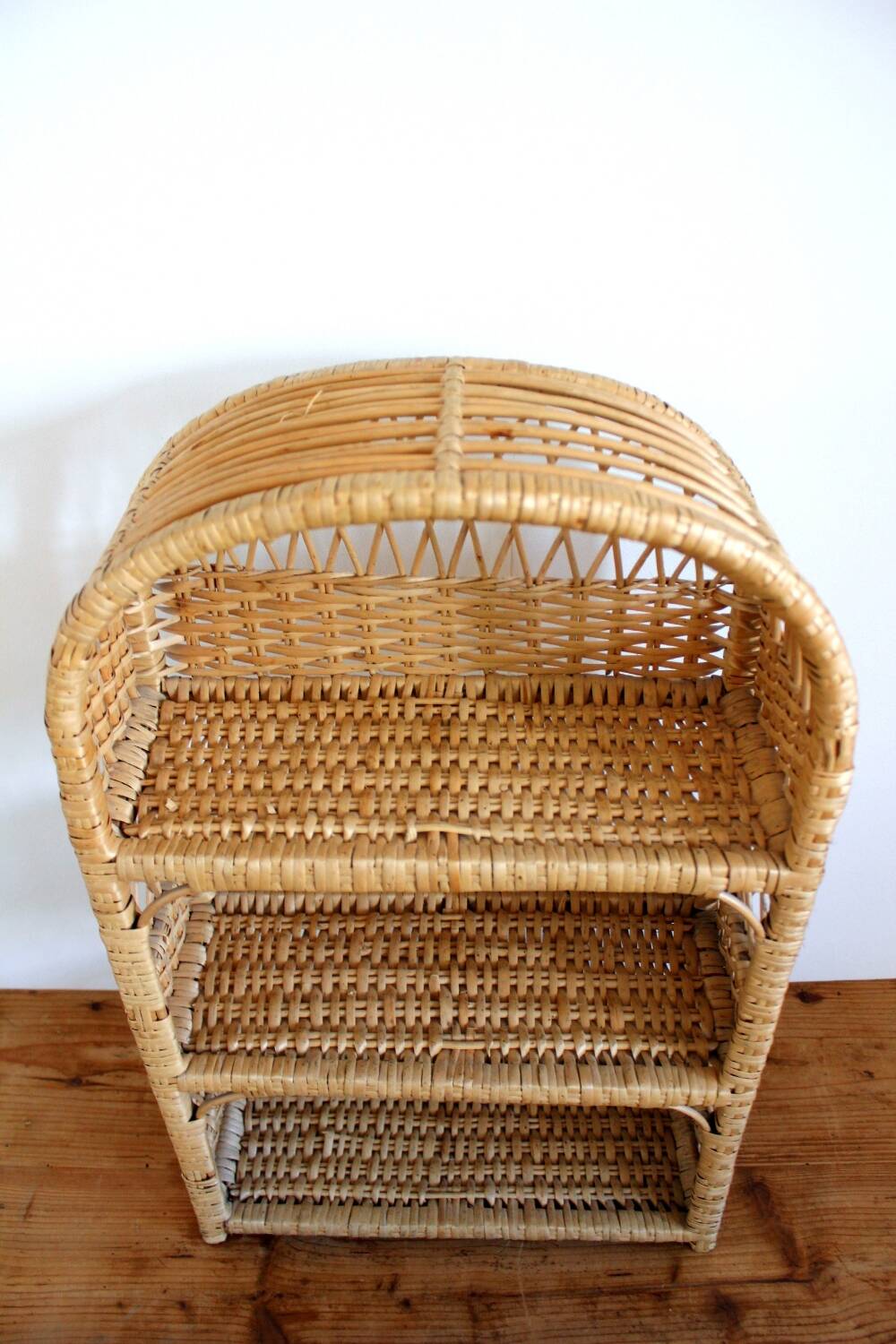 Small vintage rattan bookcase shelf
