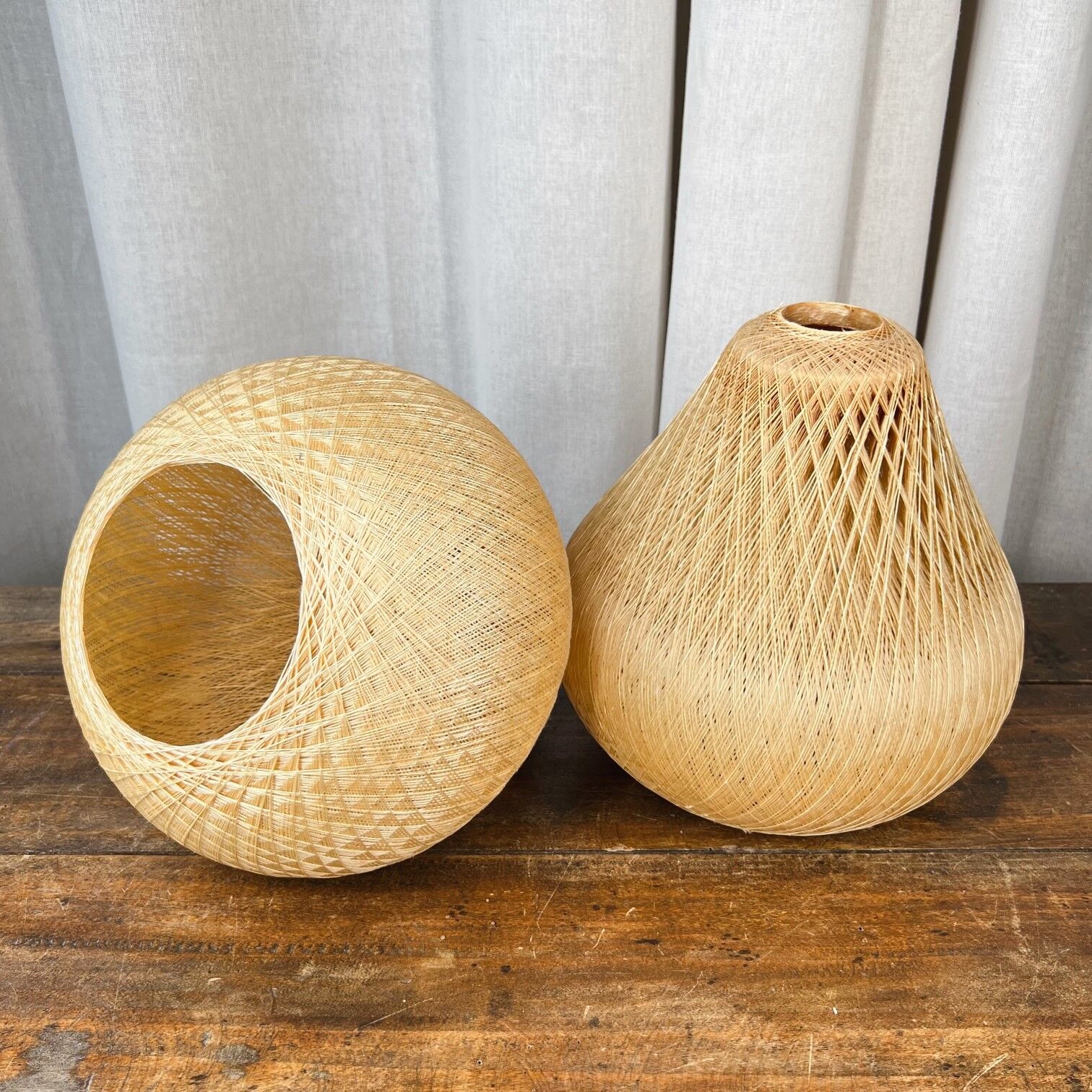 Duo de suspensions scandinaves vintage