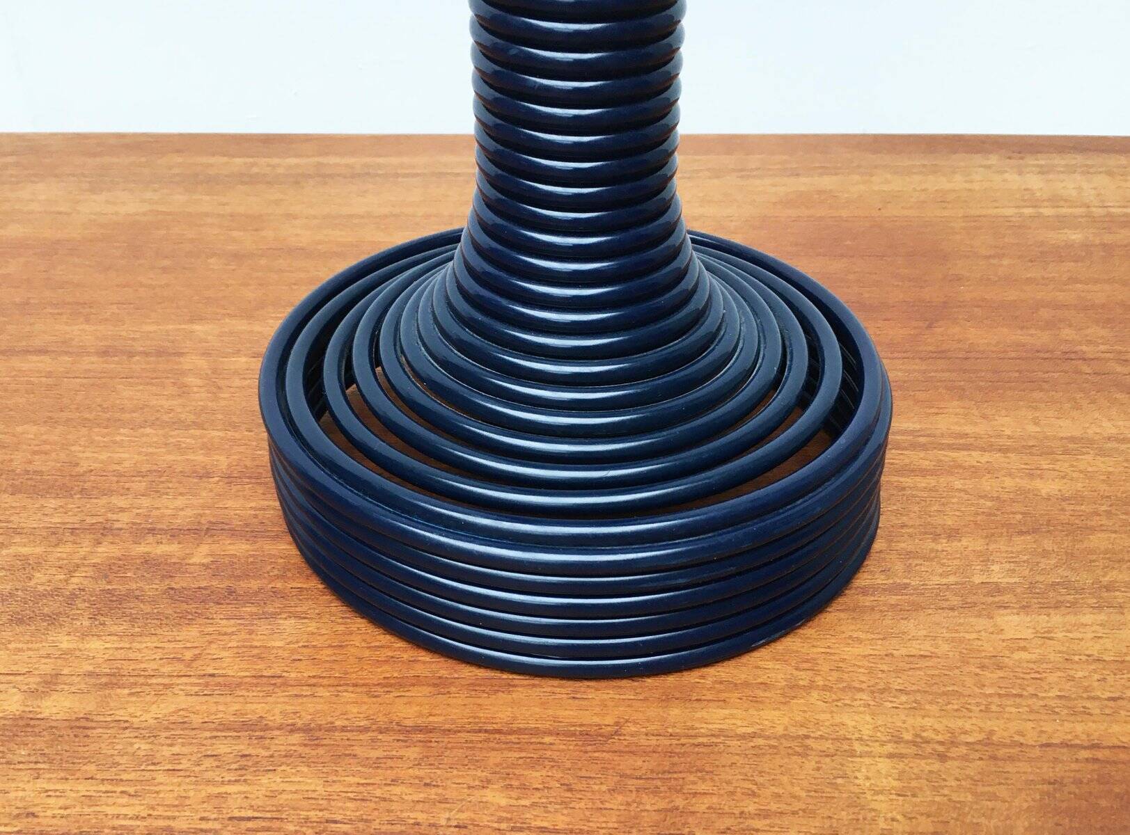 Lampe de table Spirale de l’ère spatiale italienne par Angelo Mangiarotti pour Candle