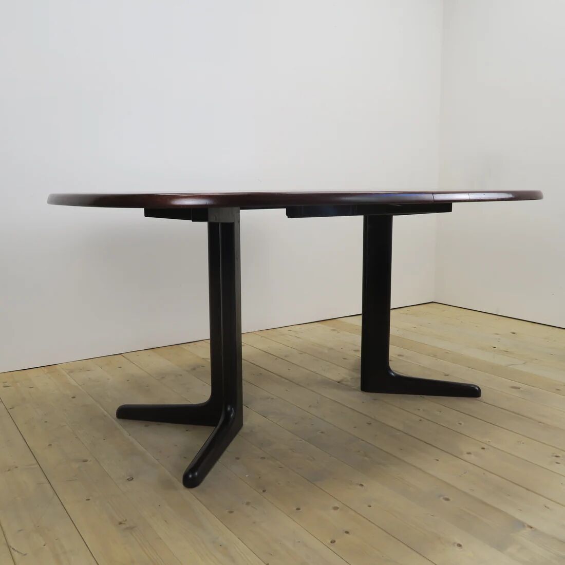 Extendable dining table in rosewood, Denmark 1960