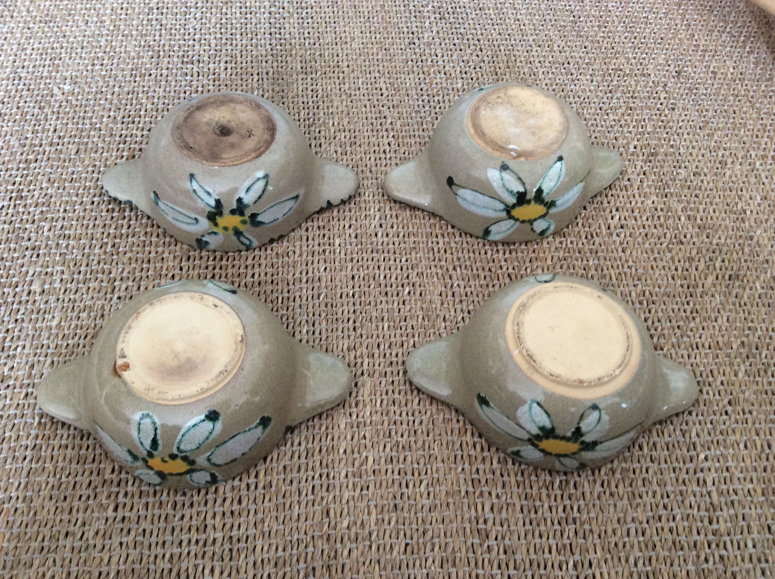 4 glazed terracotta bowls