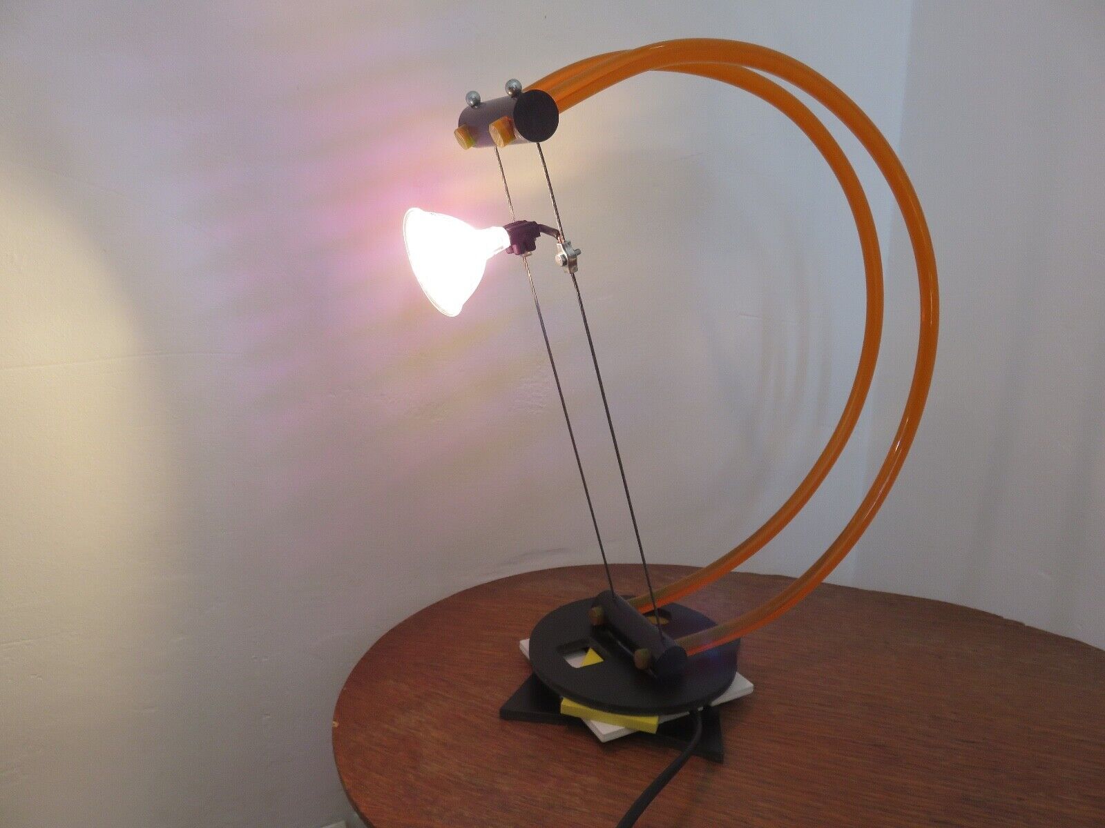 Pair of lamps style Memphis made in Italy 1980